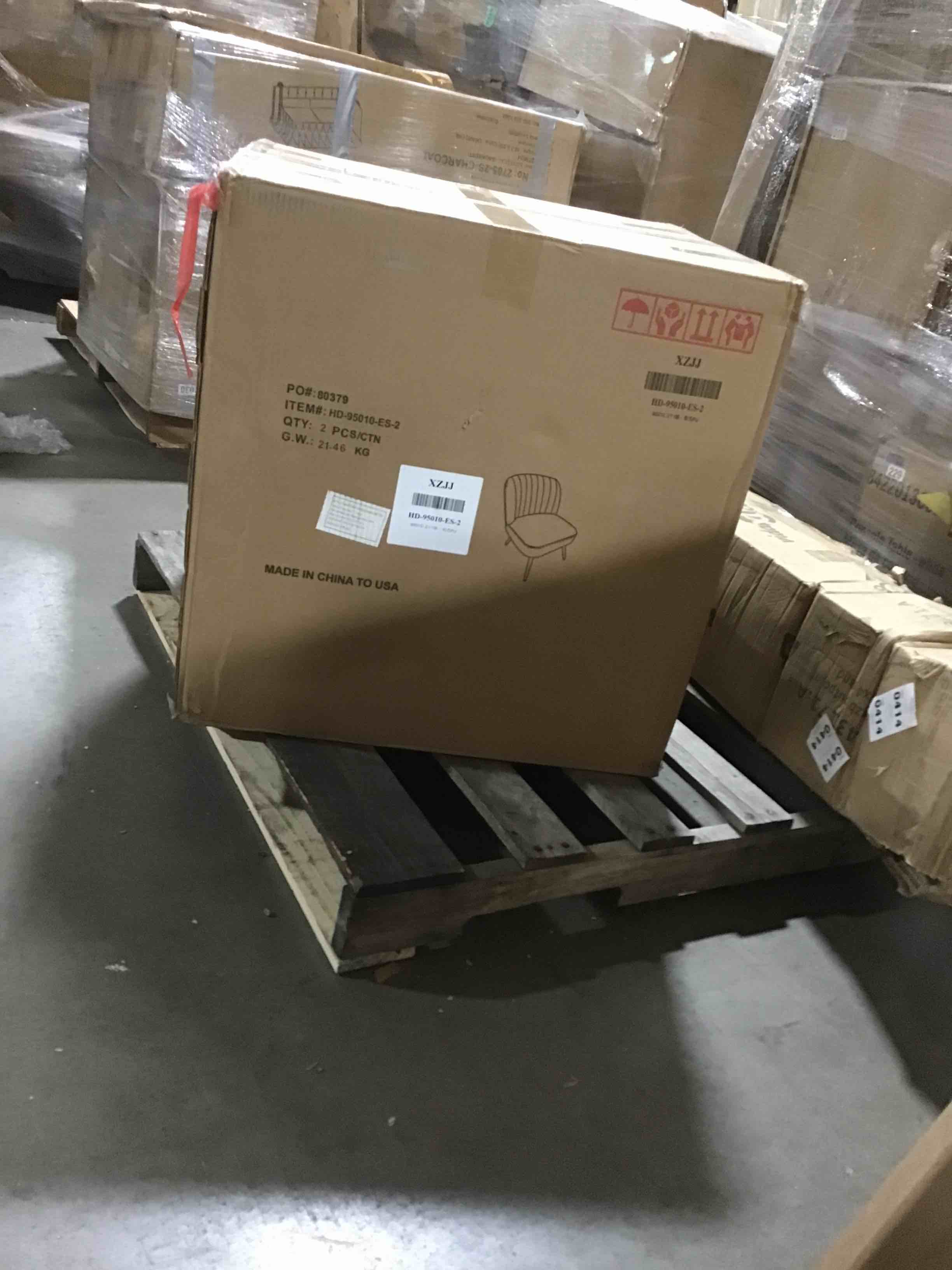 https://s3.amazonaws.com/lotting-images-prod/bidfta/RED4733824_1685626979860.jpeg