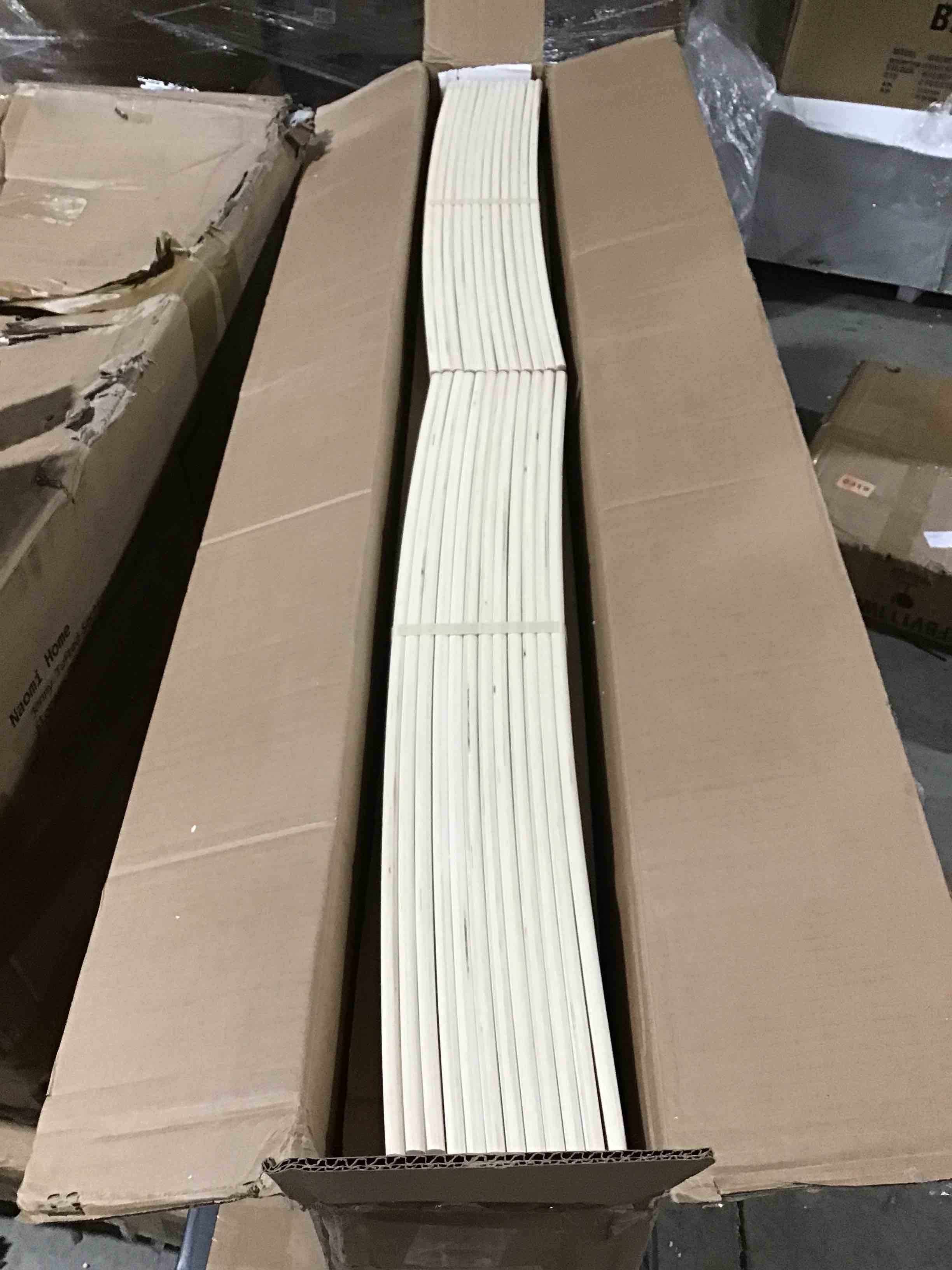 https://s3.amazonaws.com/lotting-images-prod/bidfta/RED4733887_1685707280057.jpeg