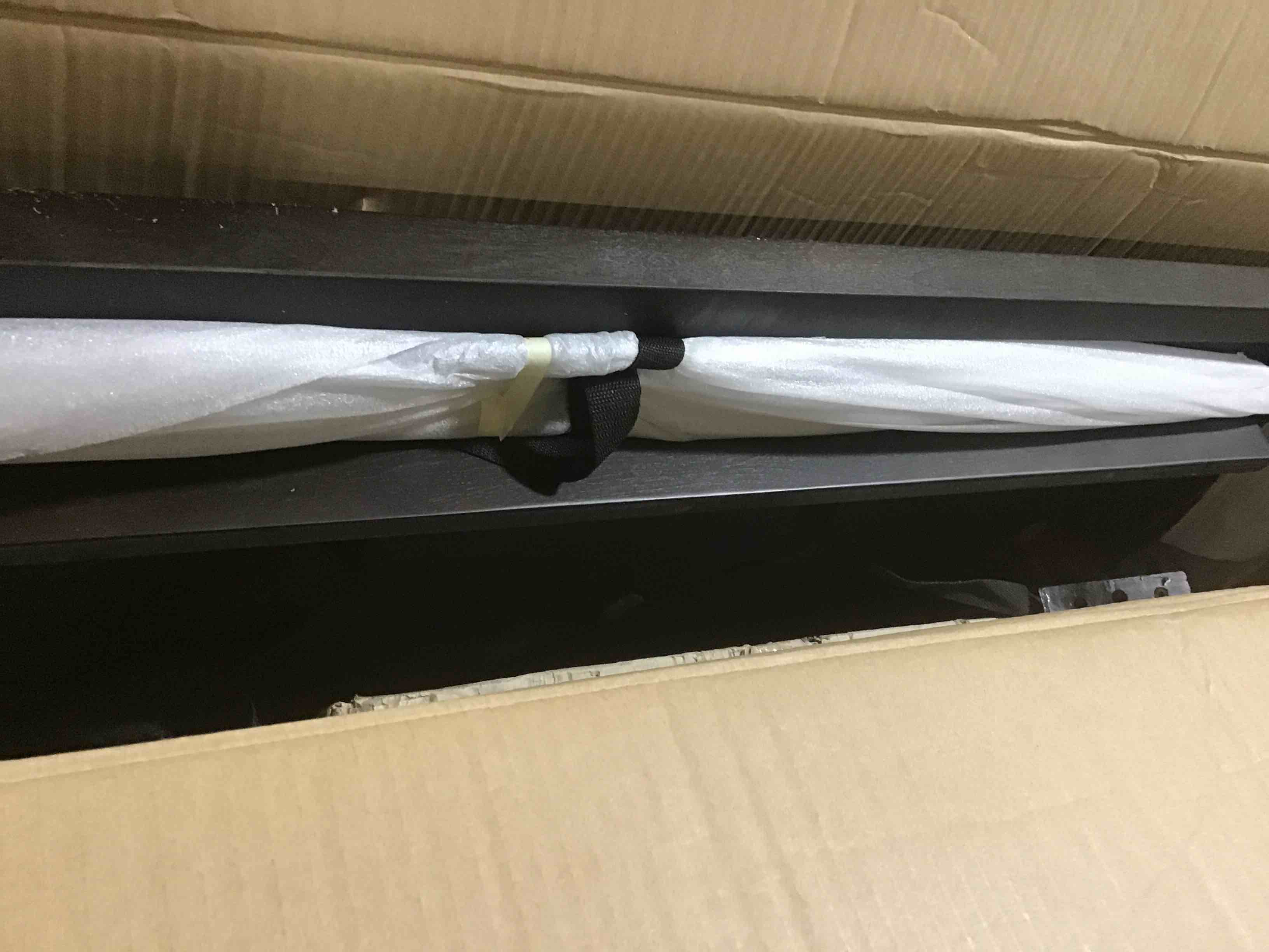 https://s3.amazonaws.com/lotting-images-prod/bidfta/RED4735897_1687203288626.jpeg