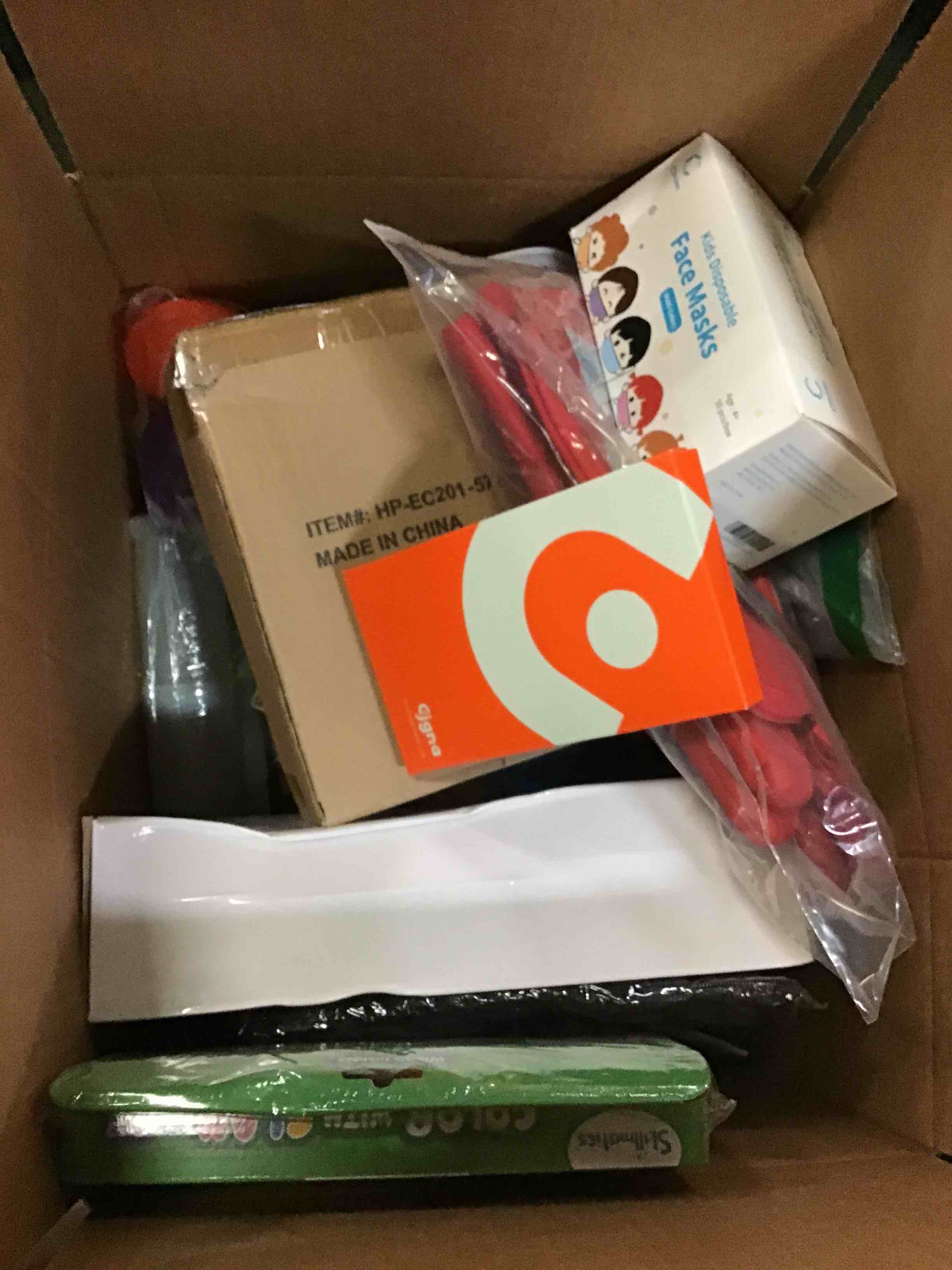 https://s3.amazonaws.com/lotting-images-prod/bidfta/RED4736214_1688653473028.jpeg