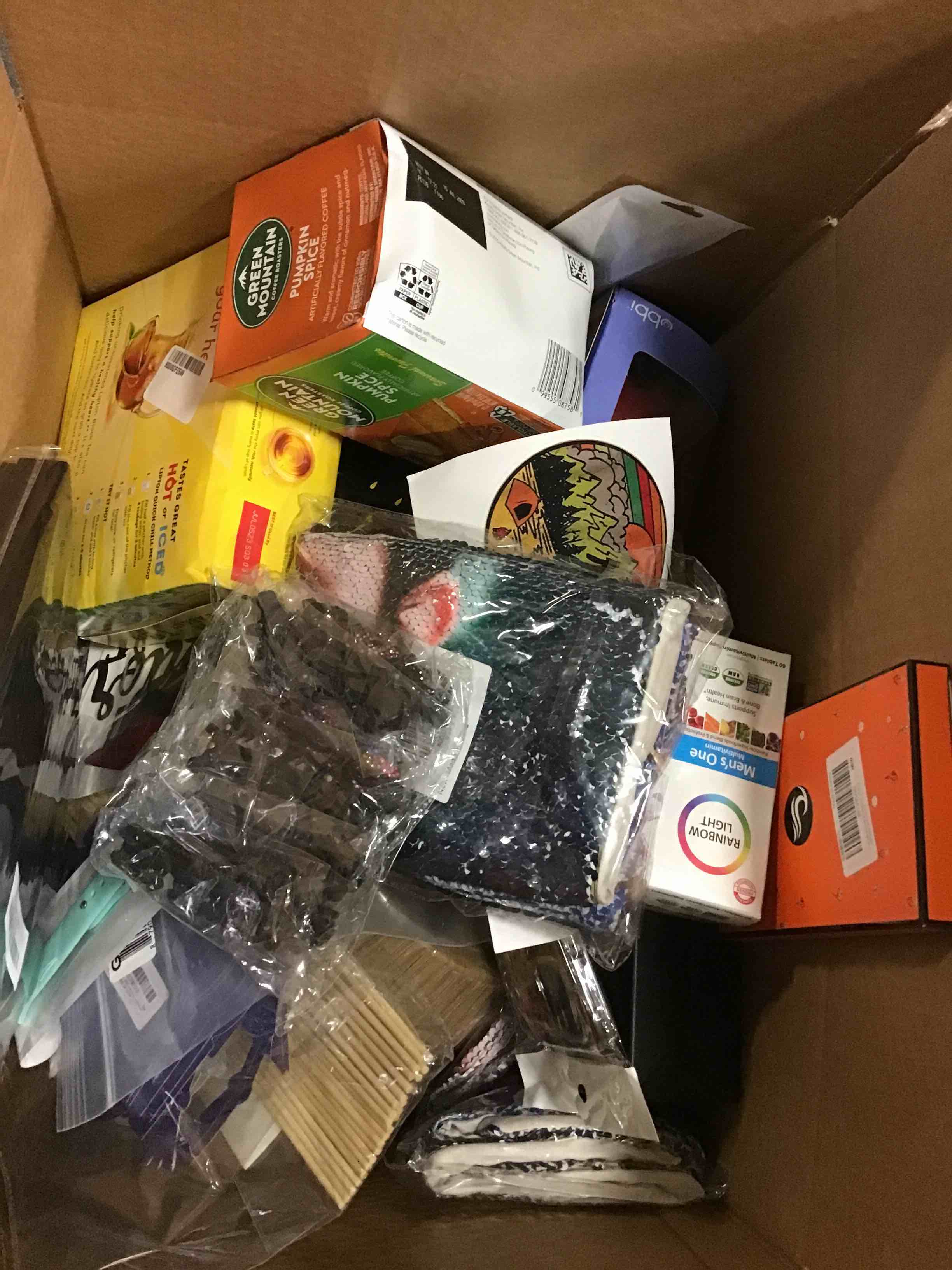 https://s3.amazonaws.com/lotting-images-prod/bidfta/RED4736537_1688750675748.jpeg