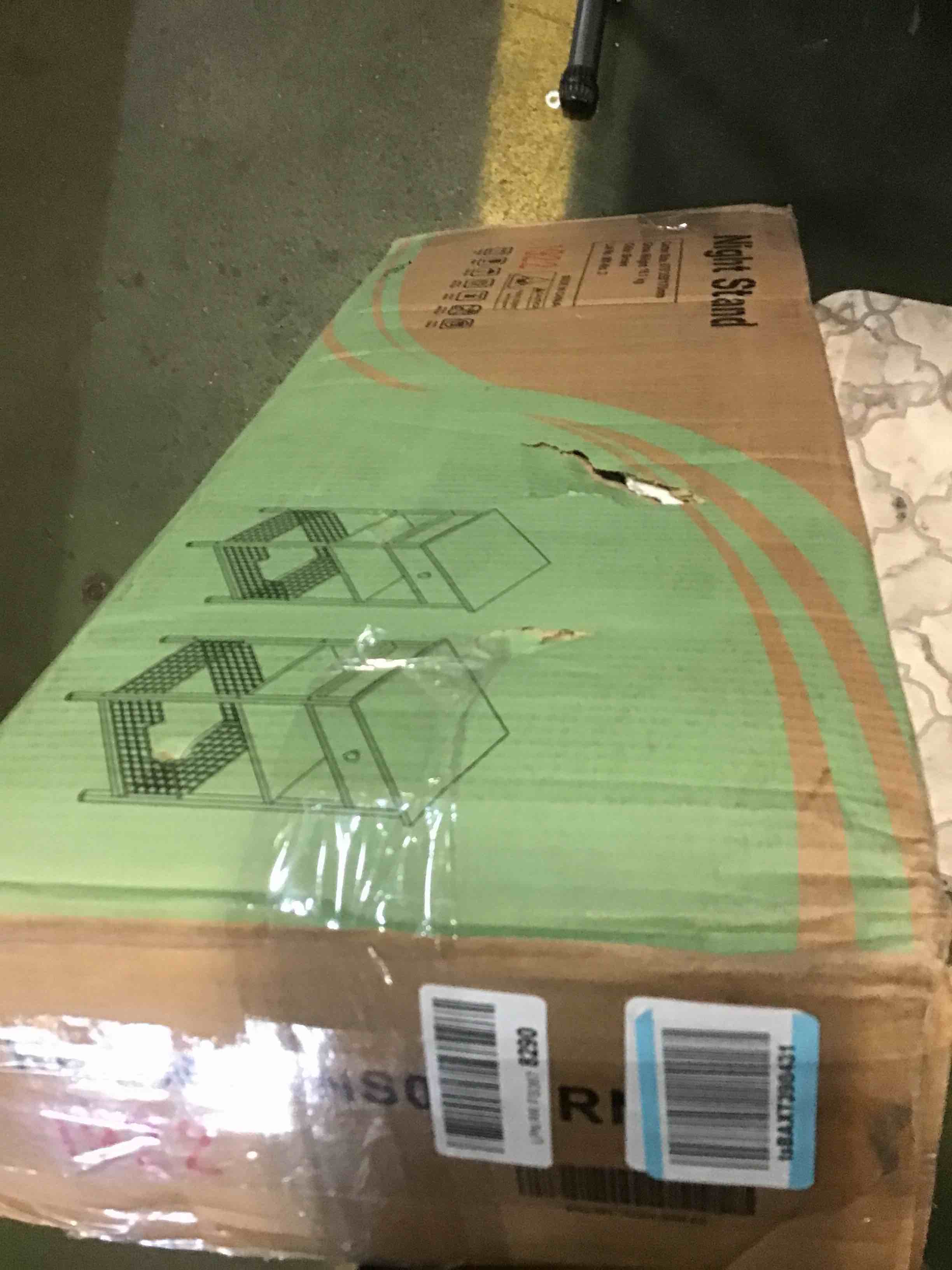 https://s3.amazonaws.com/lotting-images-prod/bidfta/RED4737820_1689005873062.jpeg