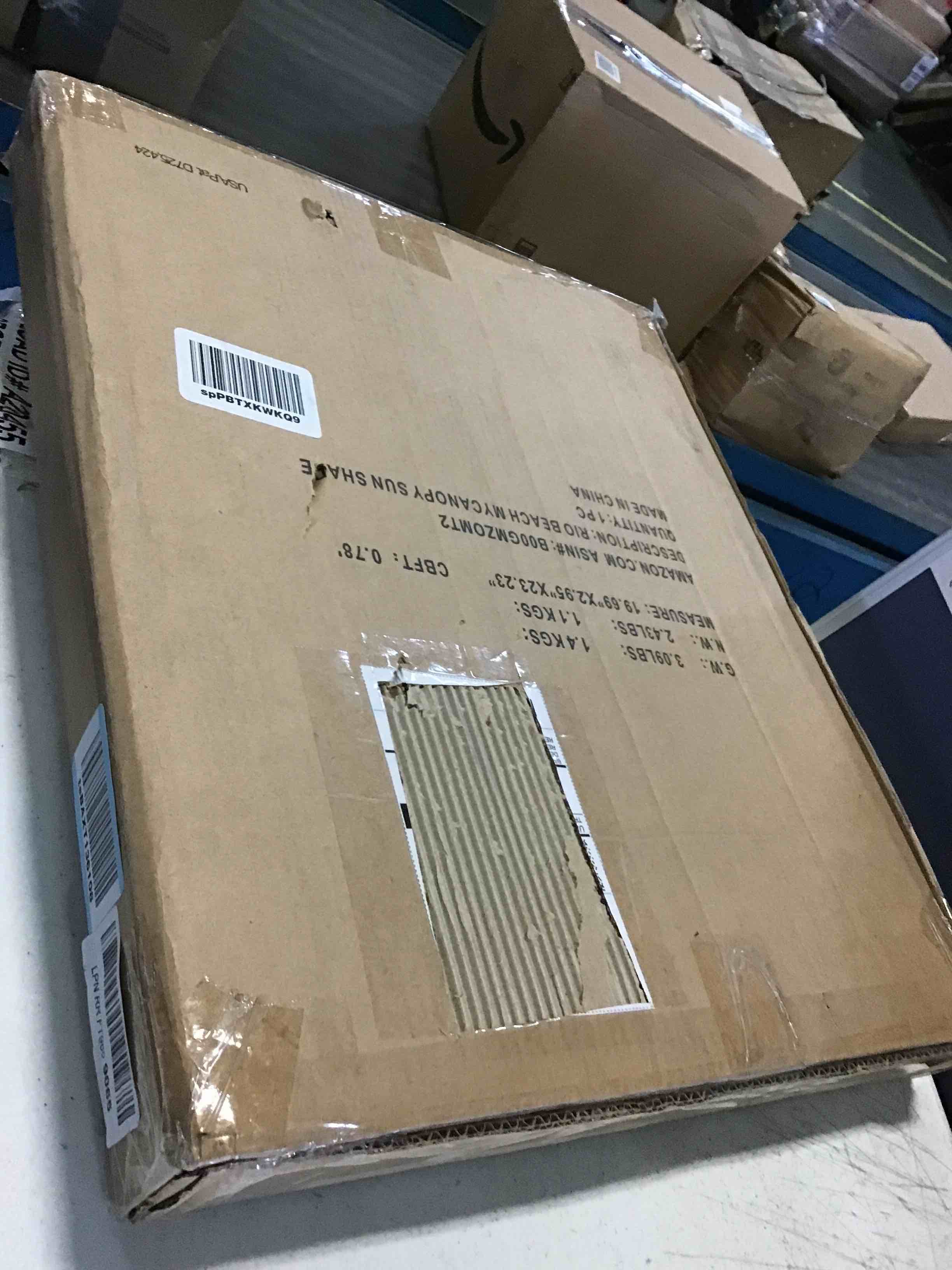 https://s3.amazonaws.com/lotting-images-prod/bidfta/RED4738047_1689097772902.jpeg