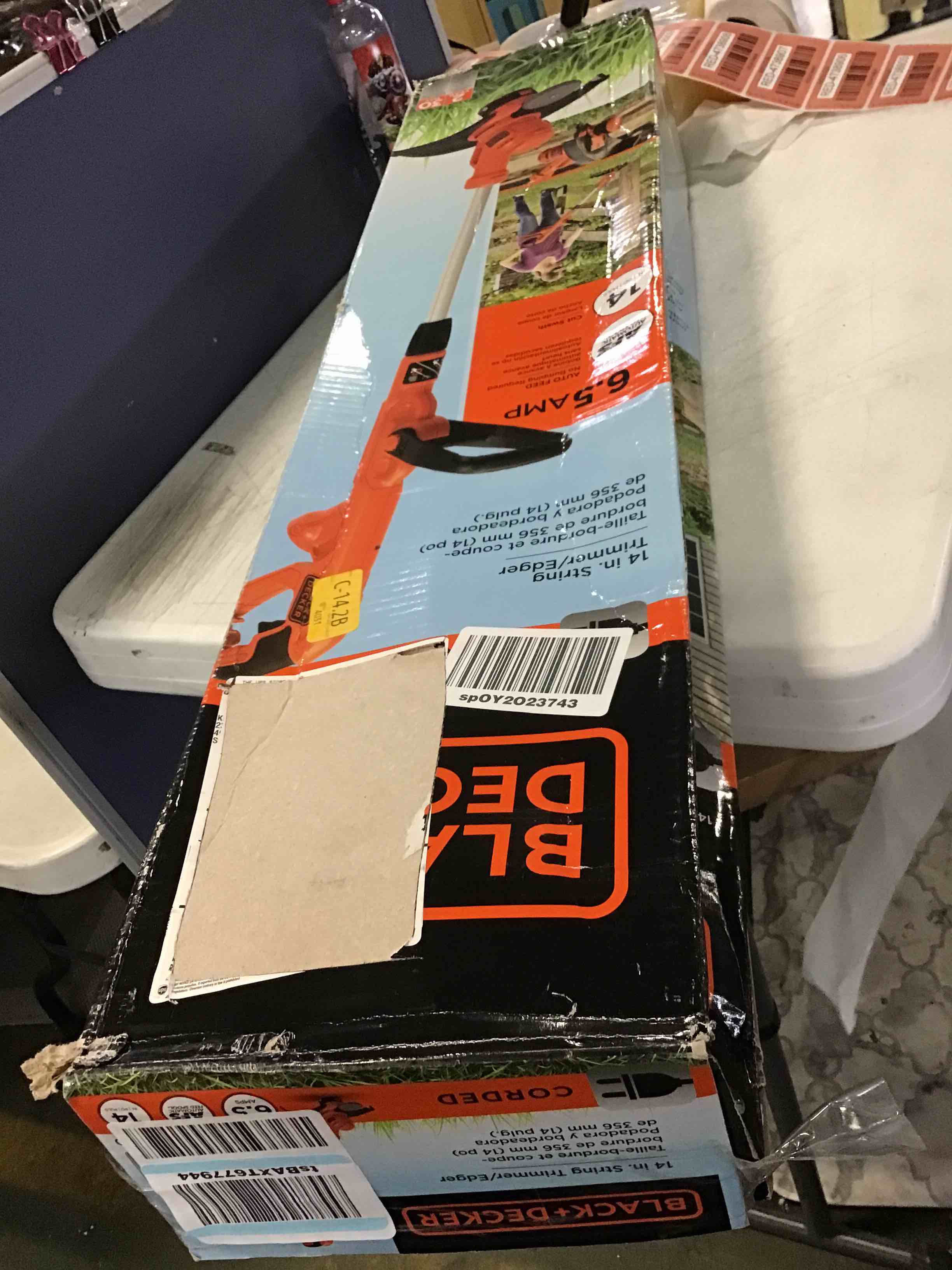 https://s3.amazonaws.com/lotting-images-prod/bidfta/RED4738904_1689609939683.jpeg