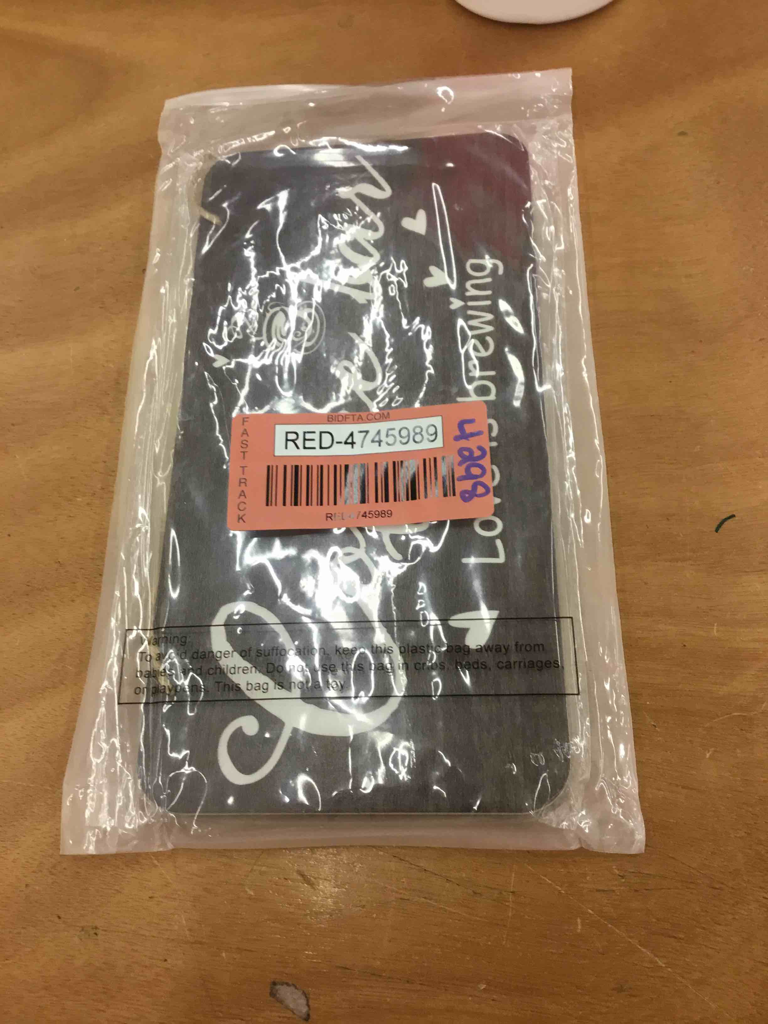https://s3.amazonaws.com/lotting-images-prod/bidfta/RED4745989_1698864243930.jpeg