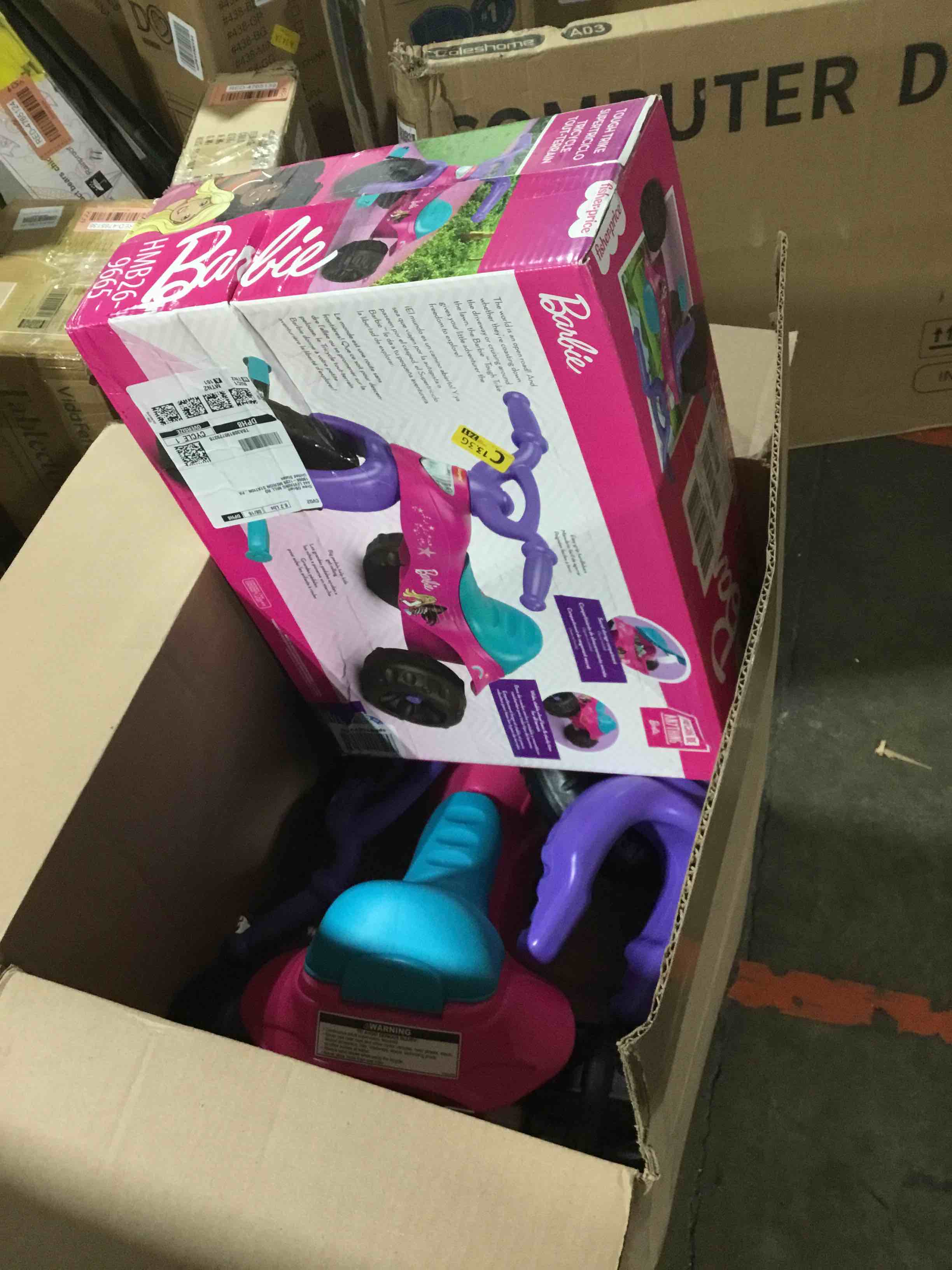 https://s3.amazonaws.com/lotting-images-prod/bidfta/RED4765150_1694015998035.jpeg