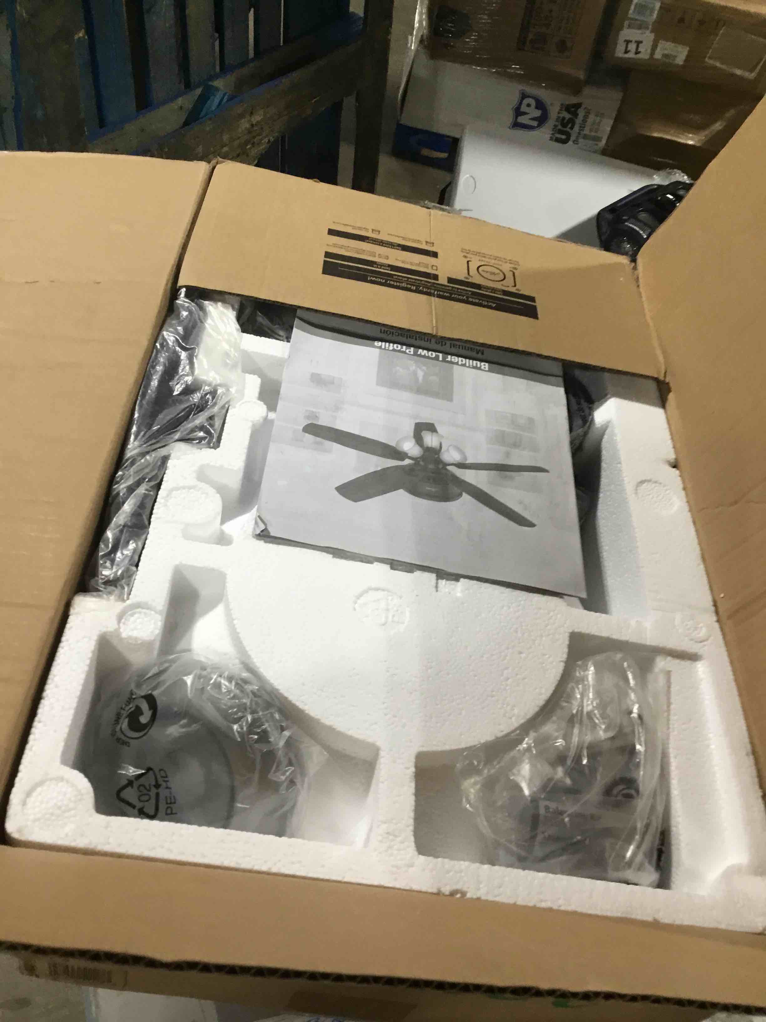 https://s3.amazonaws.com/lotting-images-prod/bidfta/RED4765166_1694021285411.jpeg