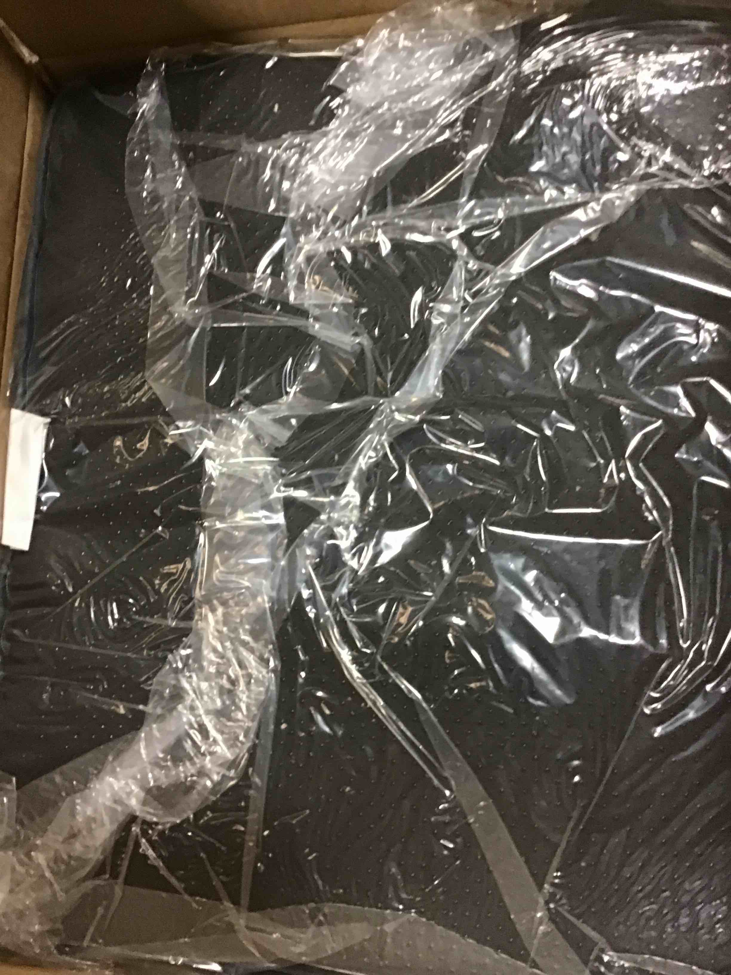 https://s3.amazonaws.com/lotting-images-prod/bidfta/RED4770815_1686748424735.jpeg