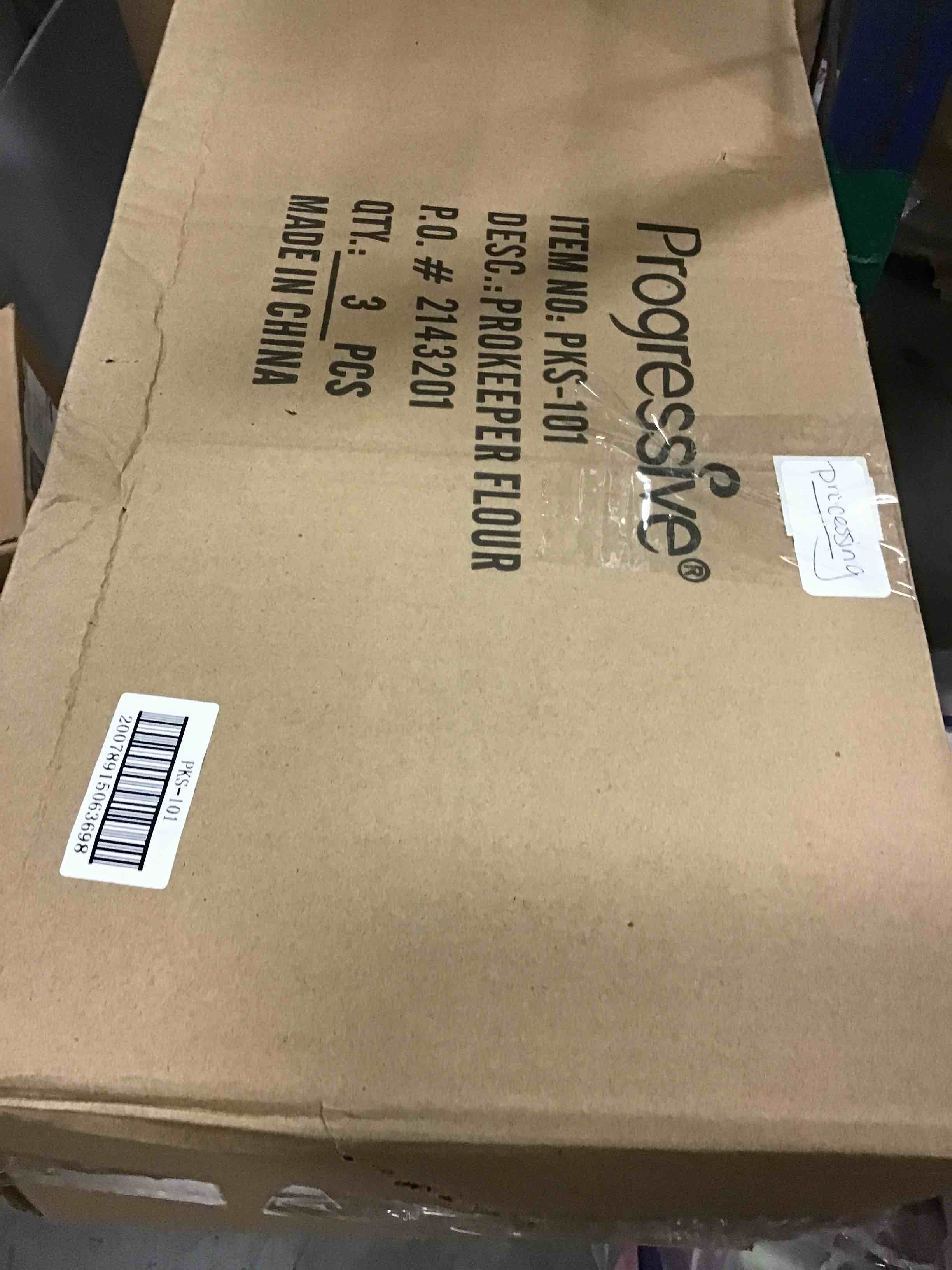 https://s3.amazonaws.com/lotting-images-prod/bidfta/RED4770823_1686749572190.jpeg
