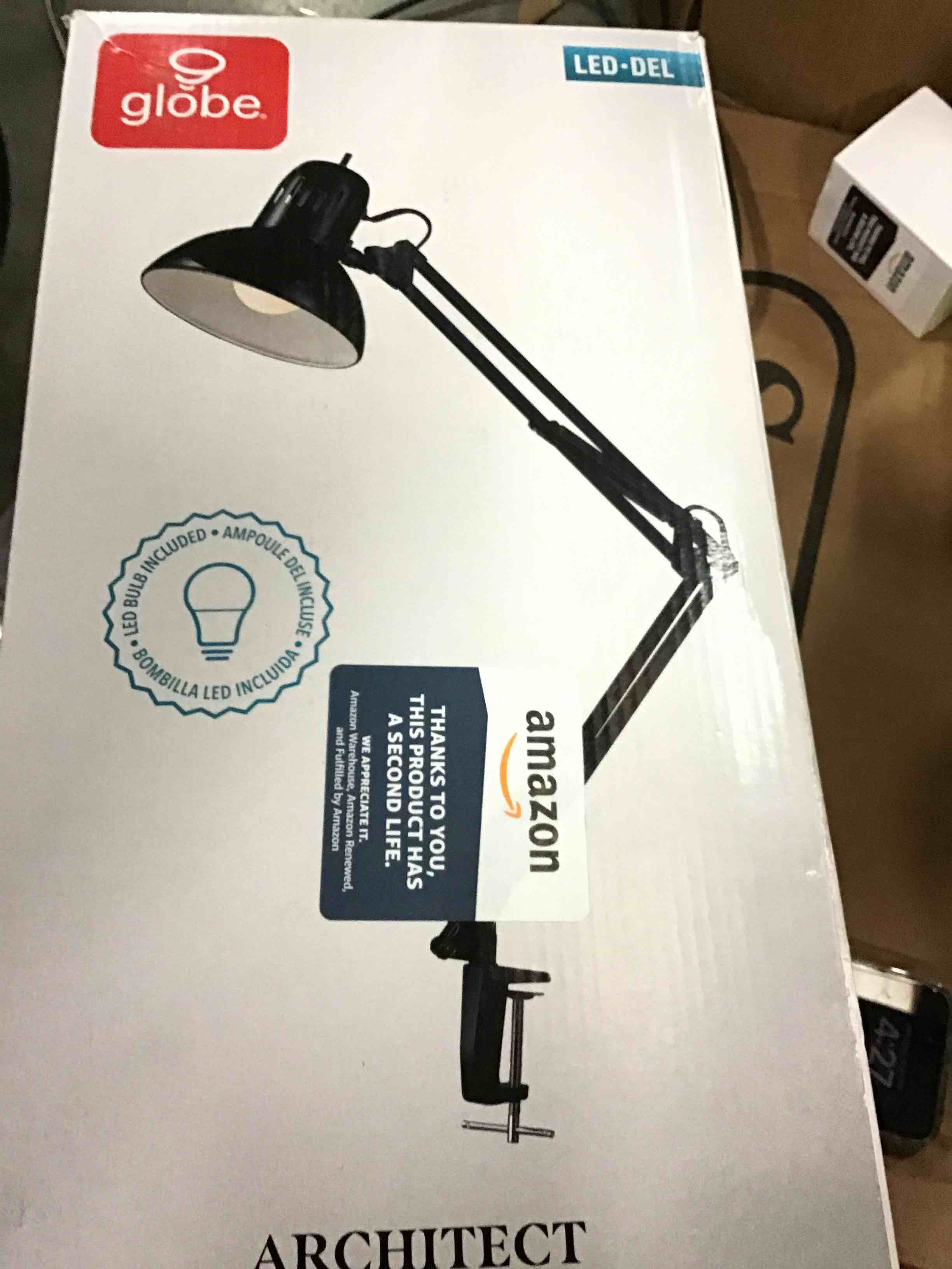 https://s3.amazonaws.com/lotting-images-prod/bidfta/RED4771519_1689193624521.jpeg