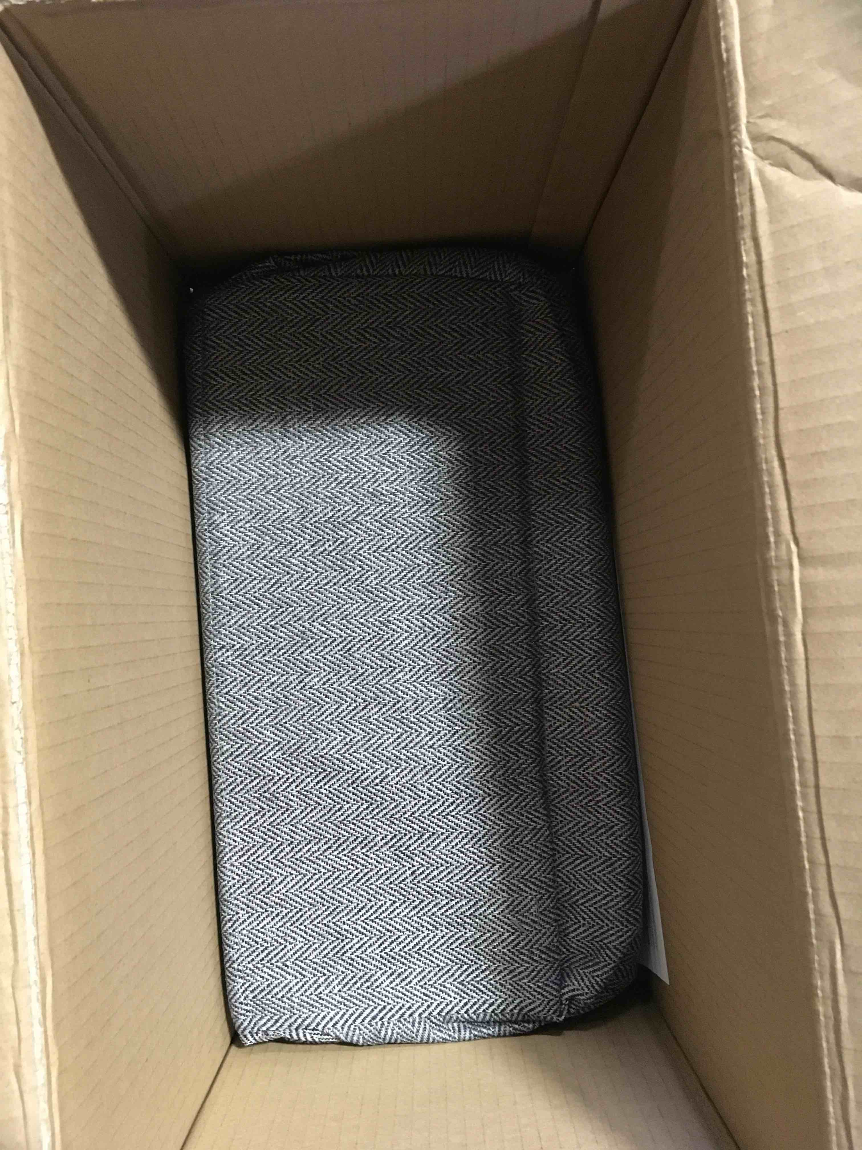 https://s3.amazonaws.com/lotting-images-prod/bidfta/RED4791895_1683134974792.jpeg