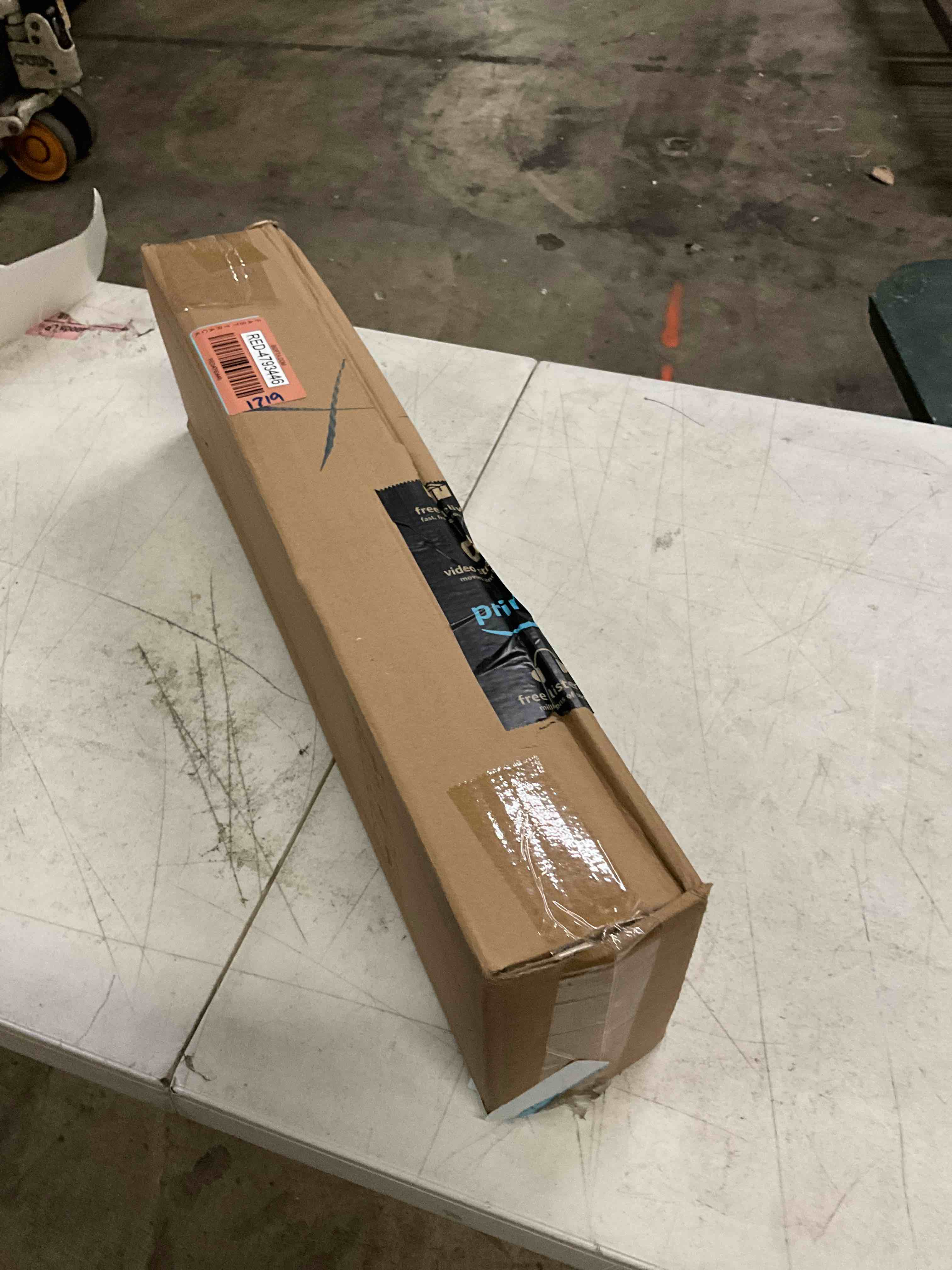 https://s3.amazonaws.com/lotting-images-prod/bidfta/RED4793446_1693402907444.jpeg