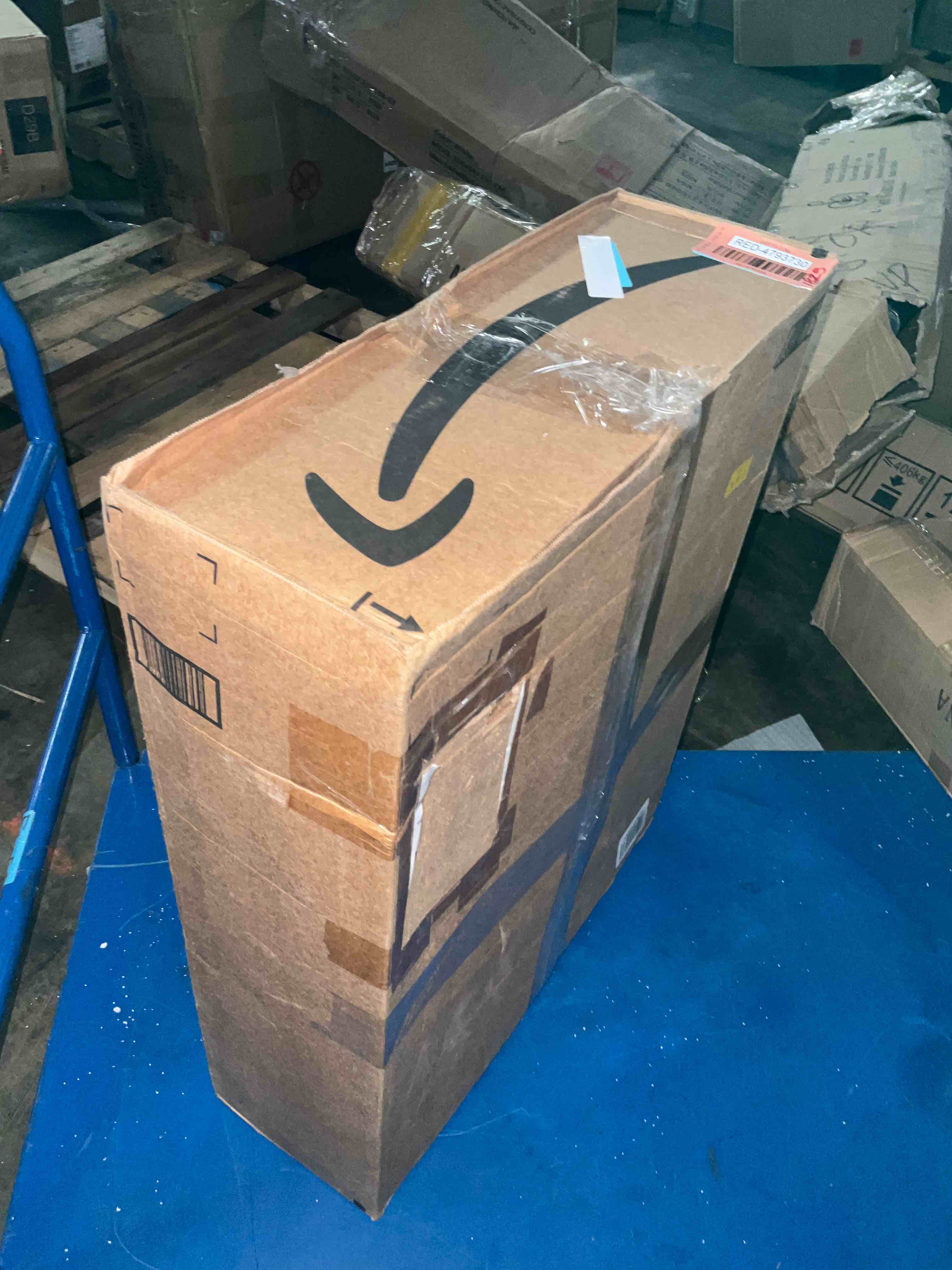 https://s3.amazonaws.com/lotting-images-prod/bidfta/RED4793729_1695217333682.jpeg