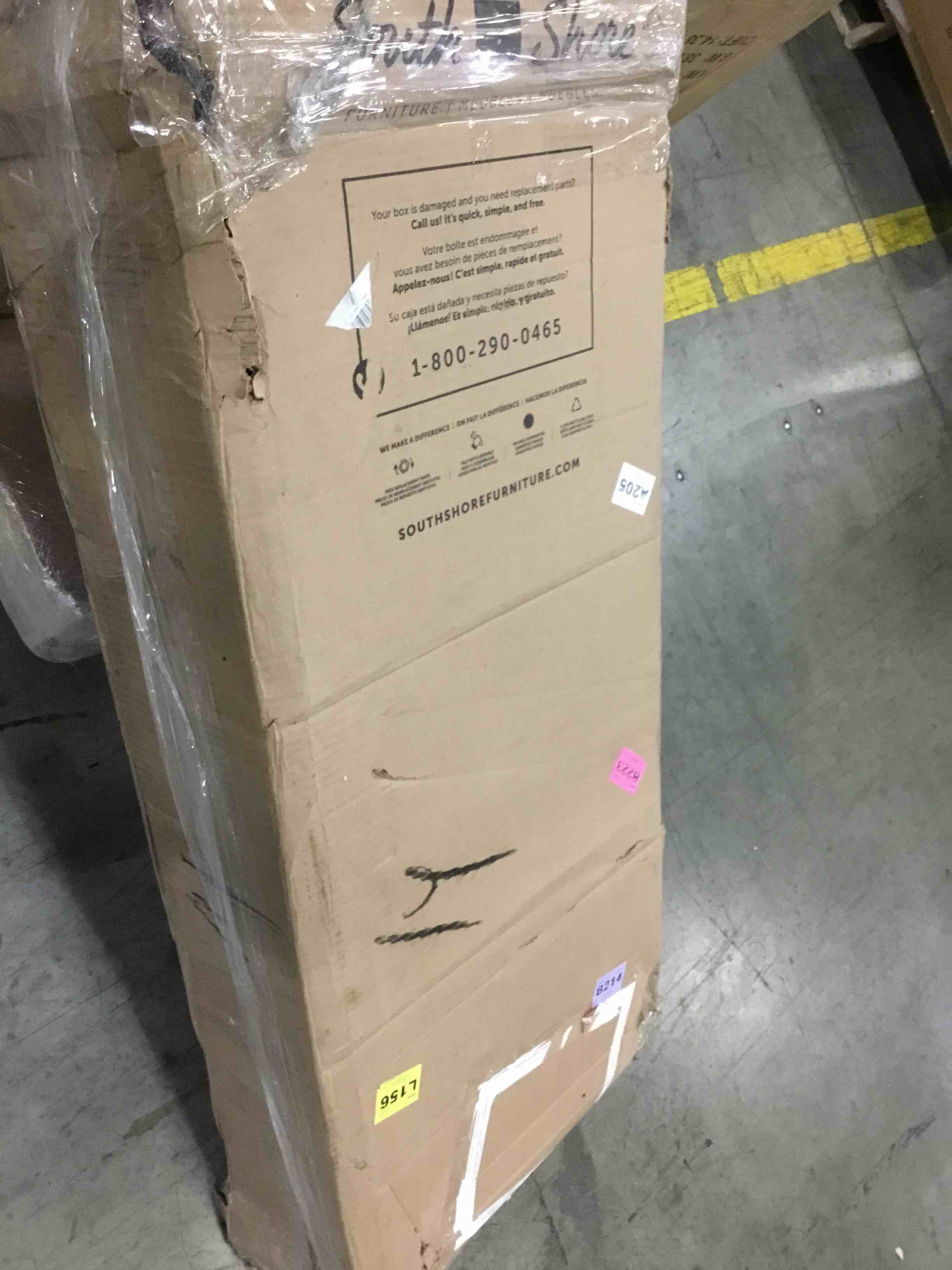 https://s3.amazonaws.com/lotting-images-prod/bidfta/RED4798870_1698064114254.jpeg