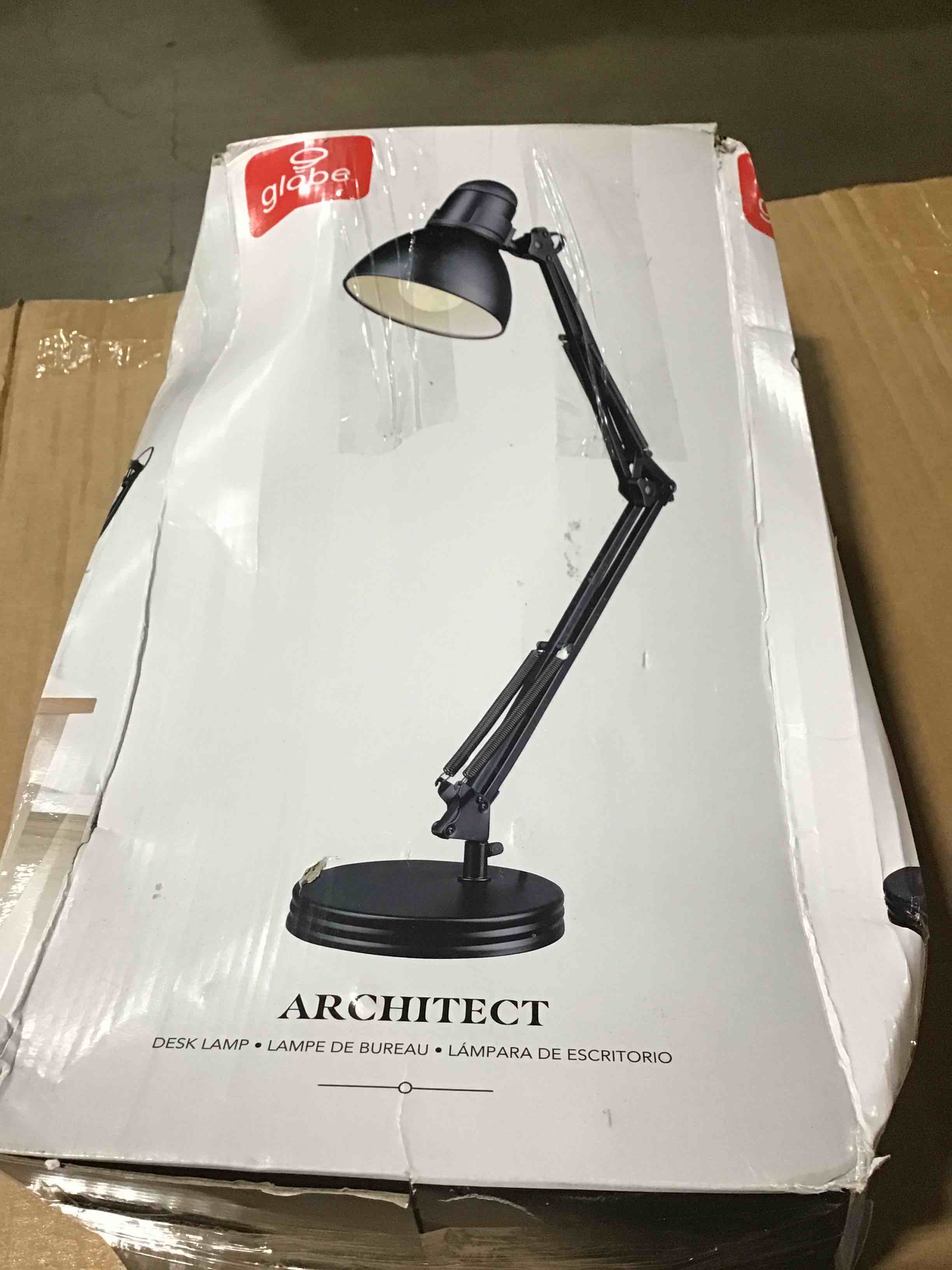https://s3.amazonaws.com/lotting-images-prod/bidfta/RED4811389_1692275469144.jpeg