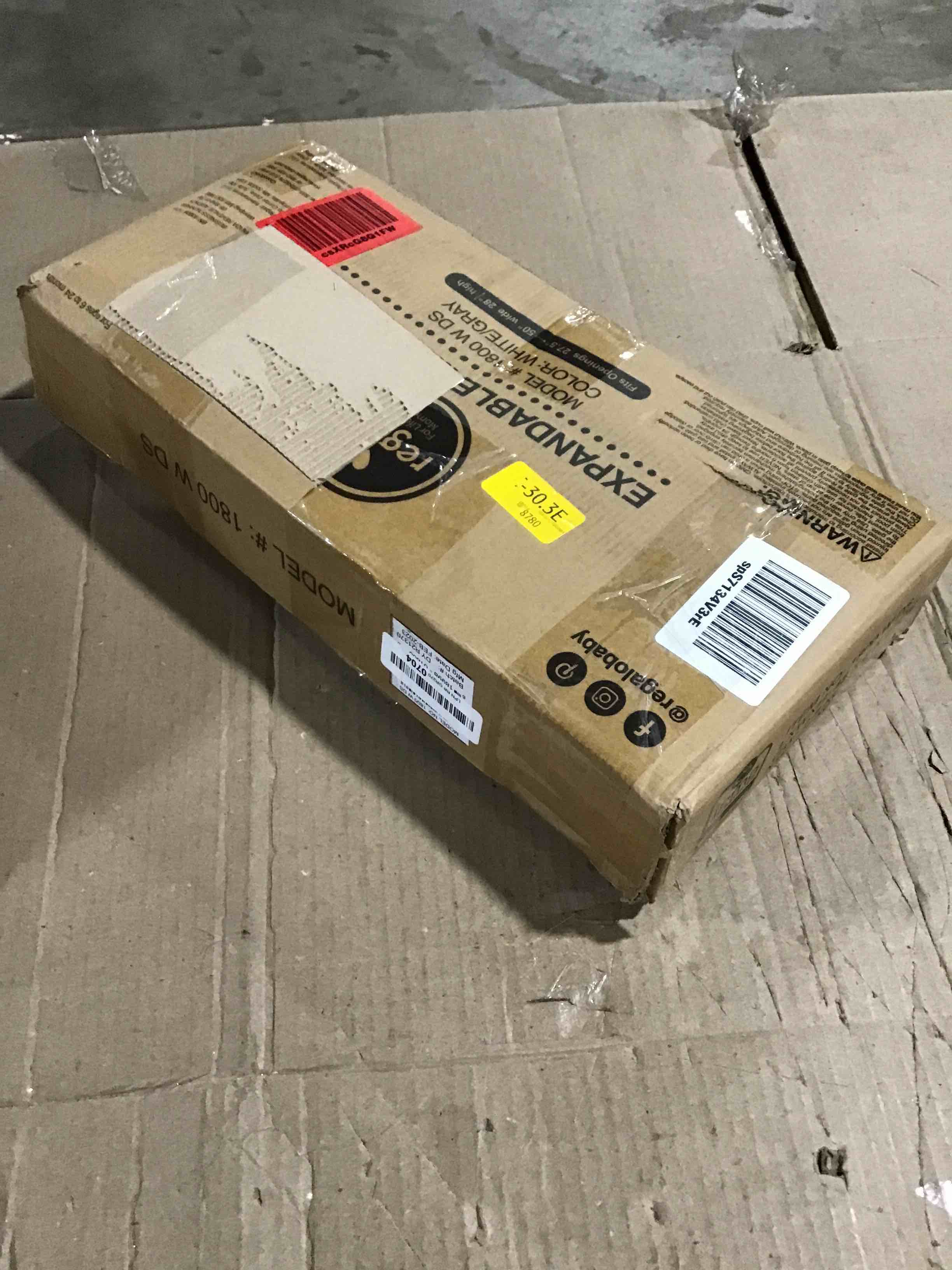 https://s3.amazonaws.com/lotting-images-prod/bidfta/RED4811888_1692645785878.jpeg