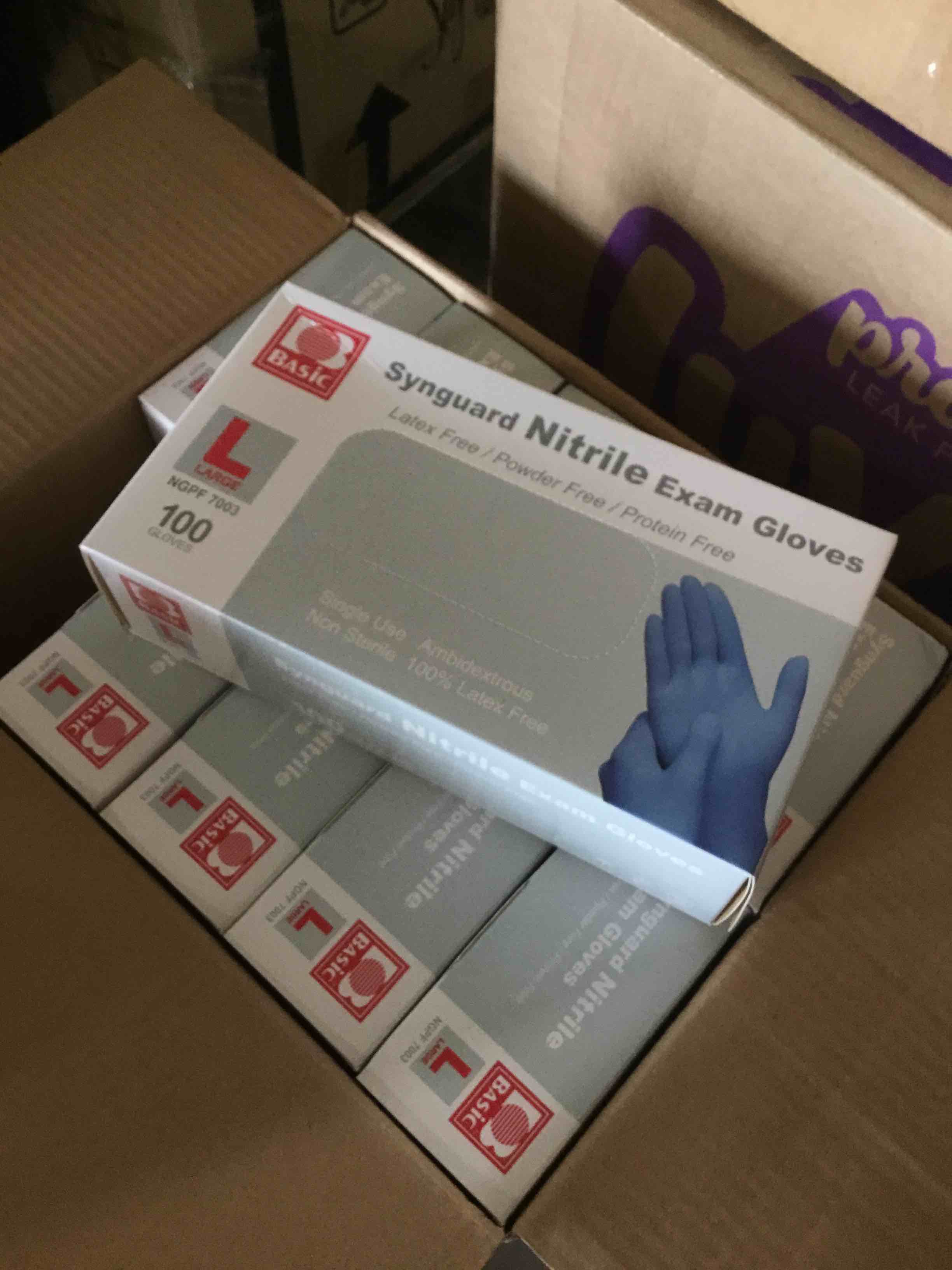 https://s3.amazonaws.com/lotting-images-prod/bidfta/RED4813729_1689095527432.jpeg