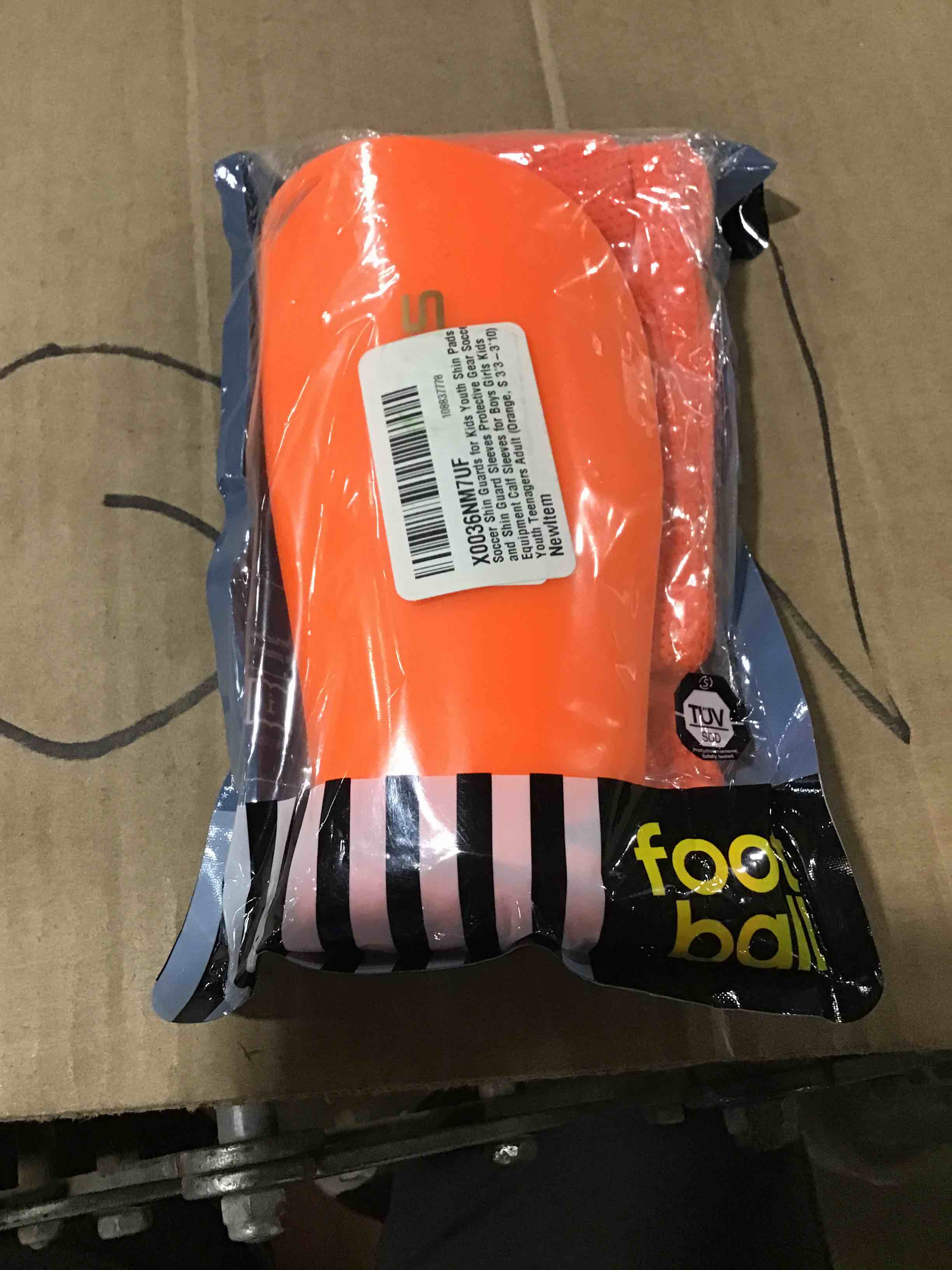 https://s3.amazonaws.com/lotting-images-prod/bidfta/RED4814323_1690220614215.jpeg