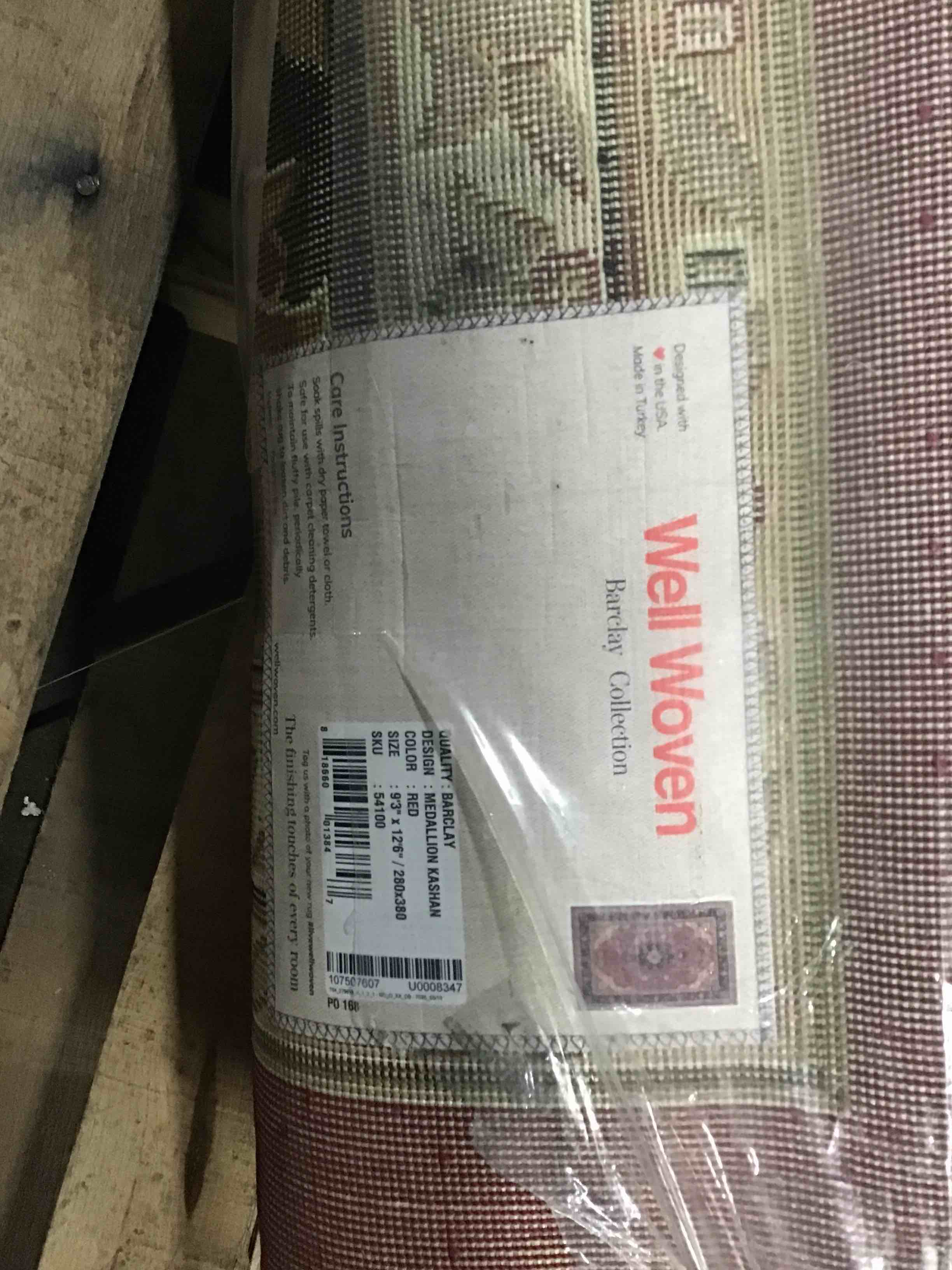 https://s3.amazonaws.com/lotting-images-prod/bidfta/RED4814783_1691073068647.jpeg