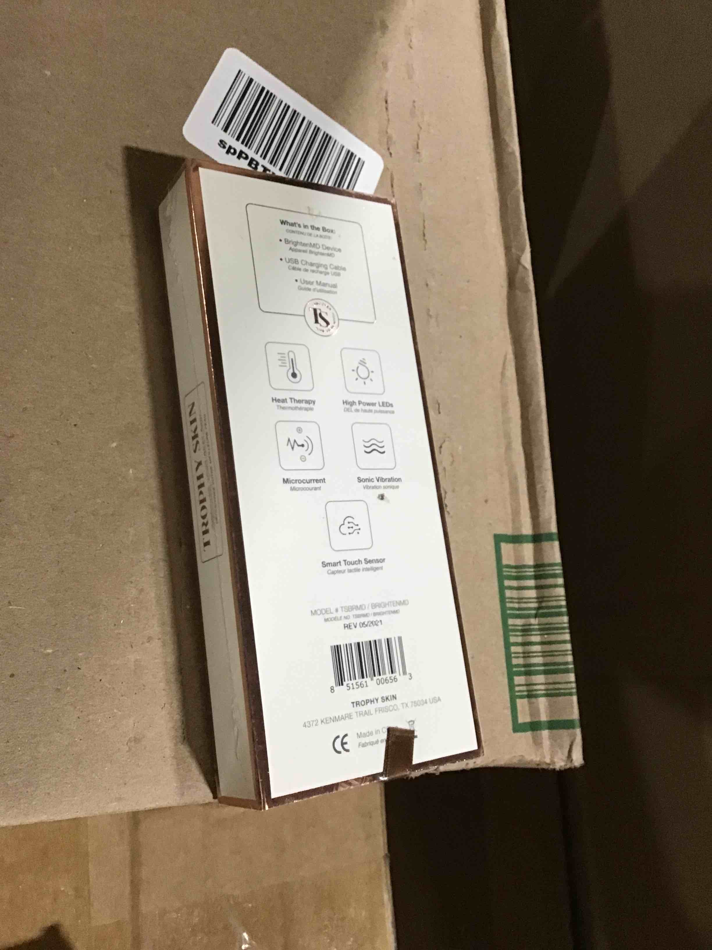 https://s3.amazonaws.com/lotting-images-prod/bidfta/RED4815408_1690899775613.jpeg
