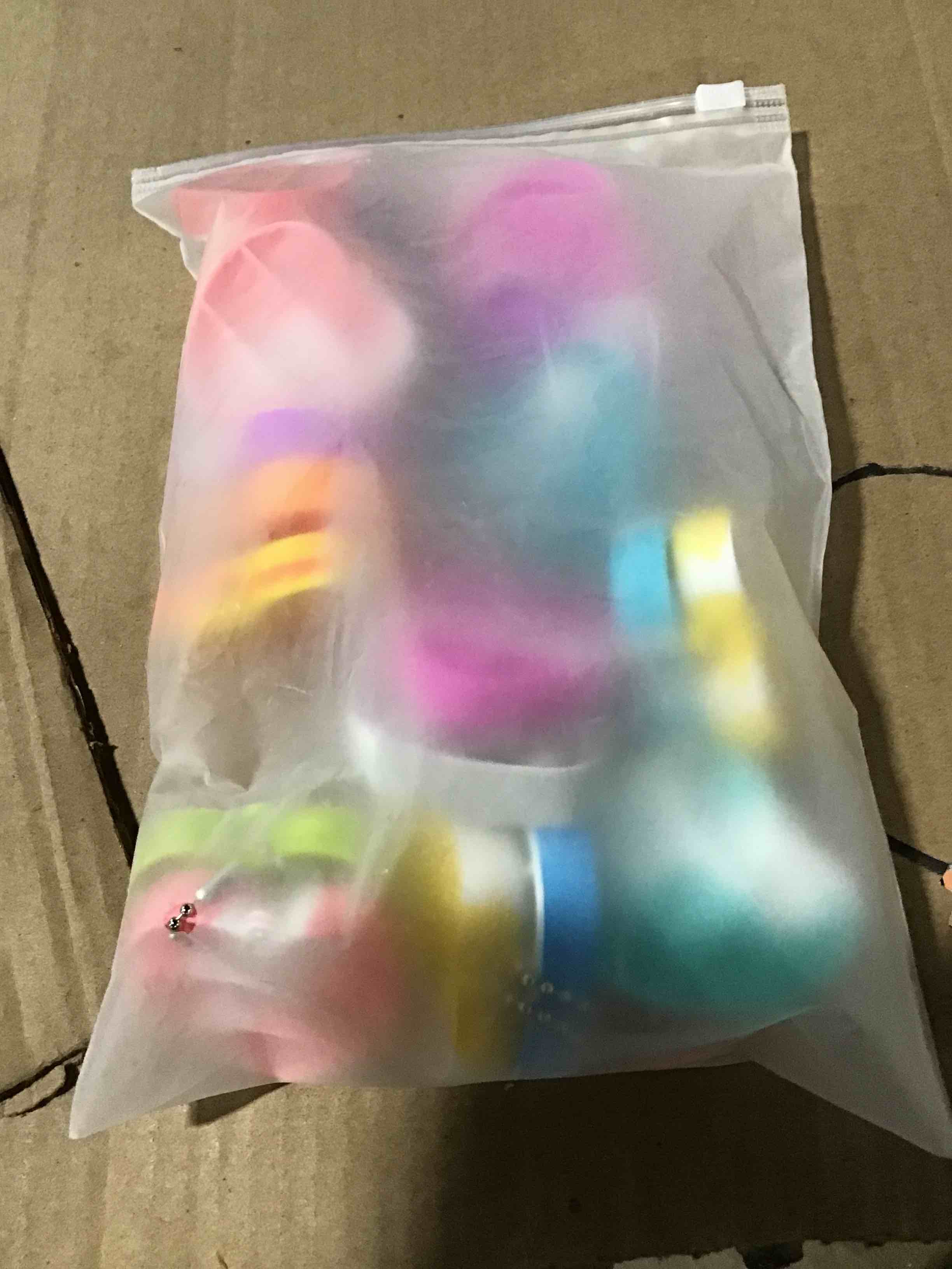 https://s3.amazonaws.com/lotting-images-prod/bidfta/RED4816025_1690902506823.jpeg