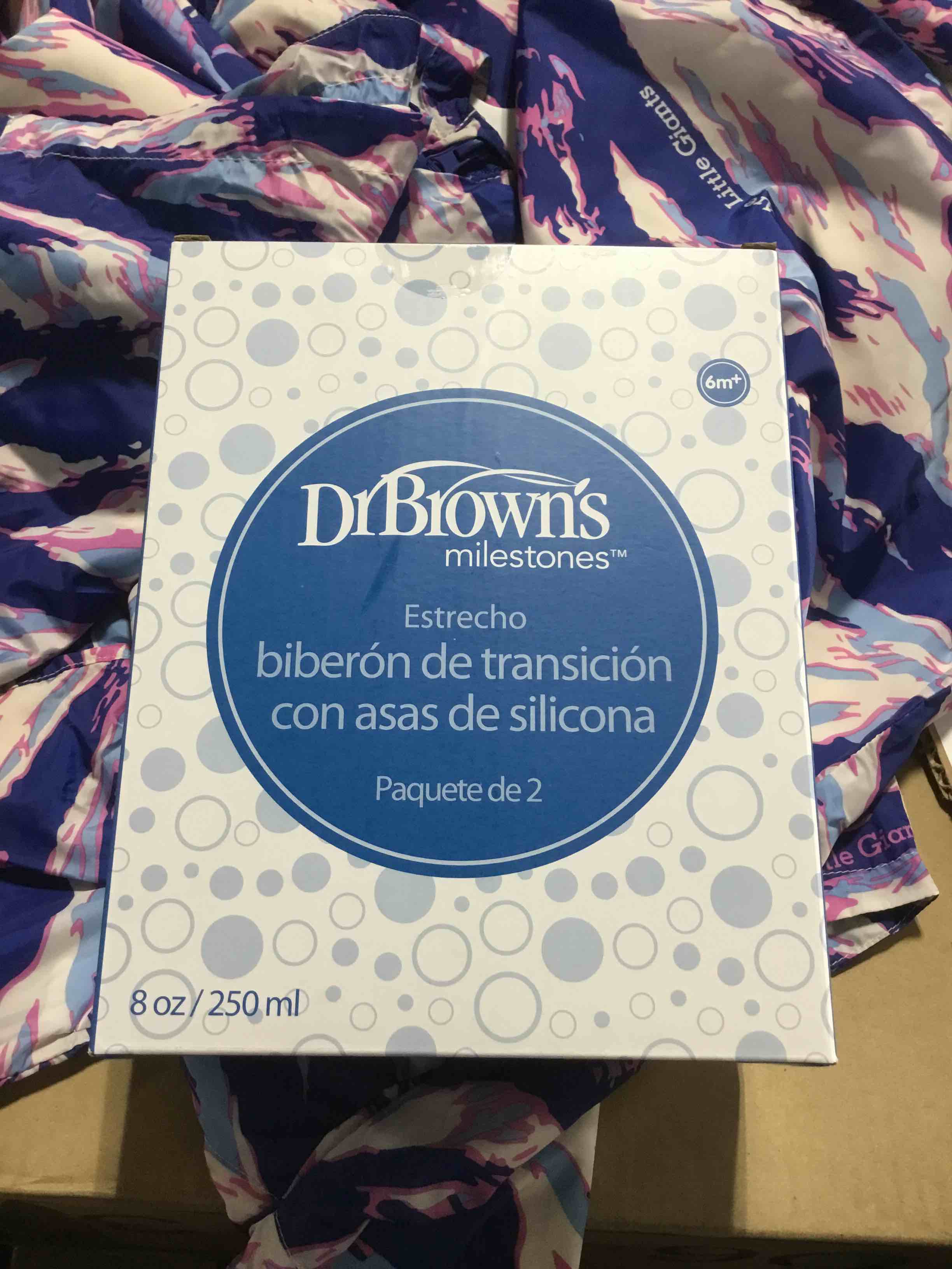 https://s3.amazonaws.com/lotting-images-prod/bidfta/RED4817530_1686774091862.jpeg