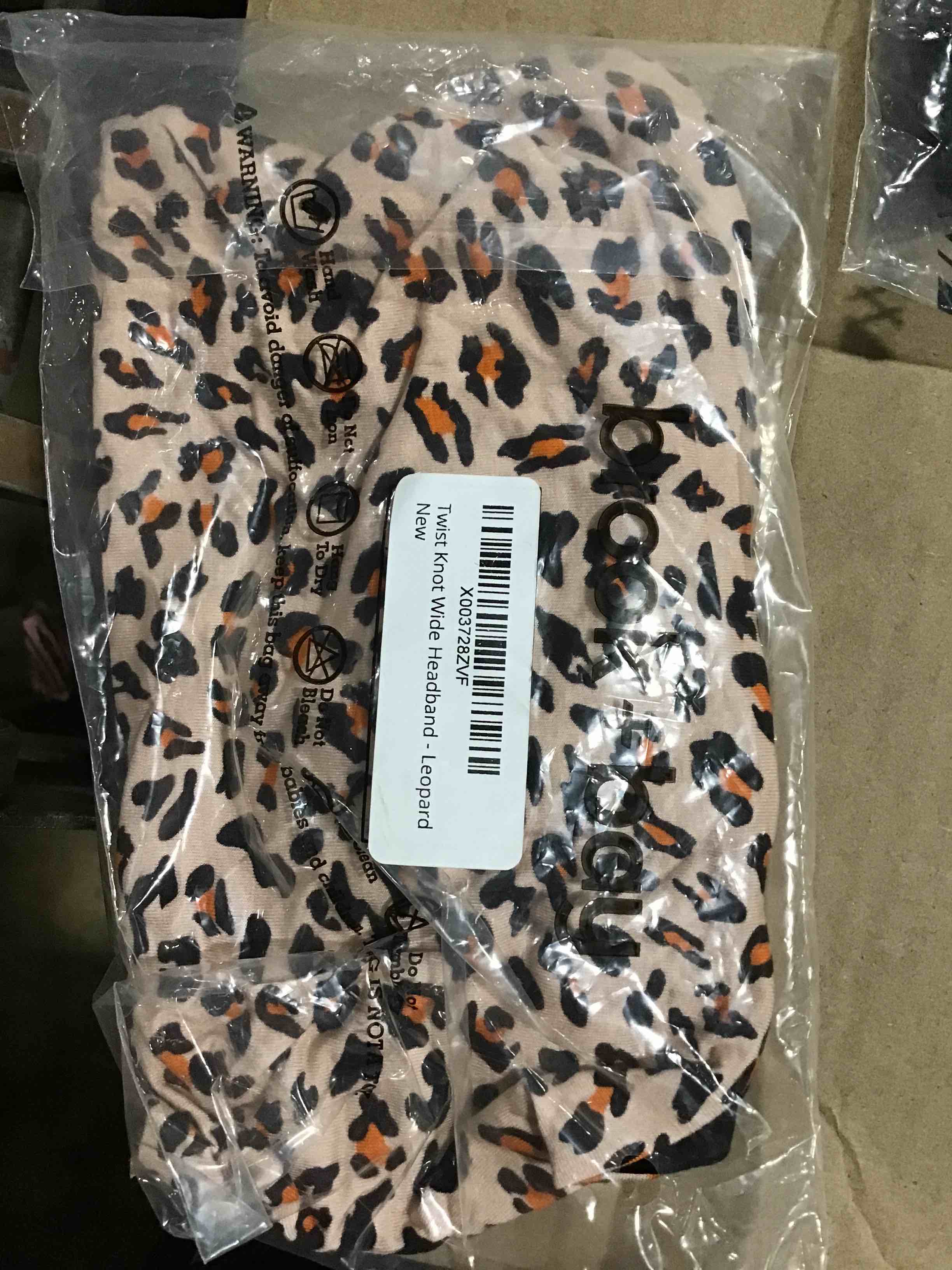 https://s3.amazonaws.com/lotting-images-prod/bidfta/RED4818693_1691152610285.jpeg