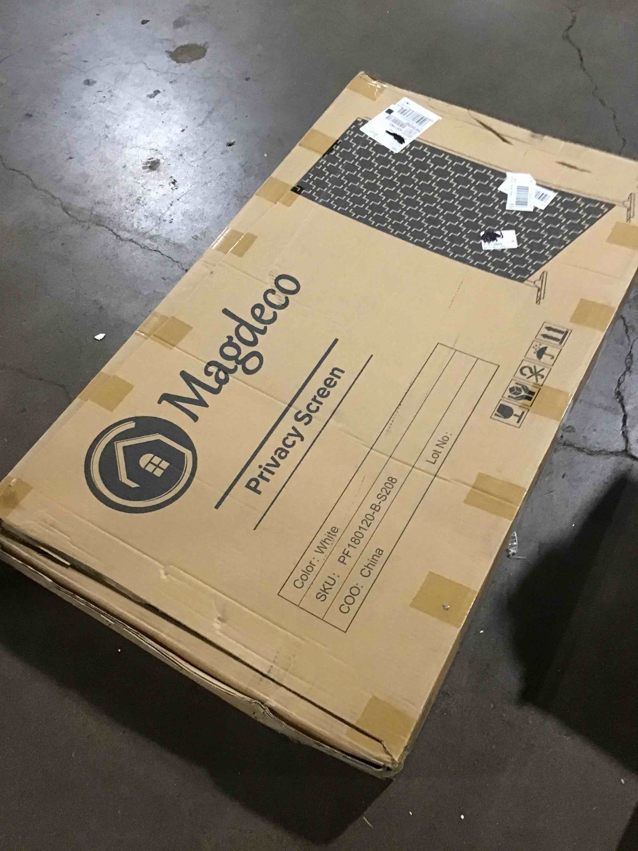 https://s3.amazonaws.com/lotting-images-prod/bidfta/RED4818742_1691159614454.jpeg