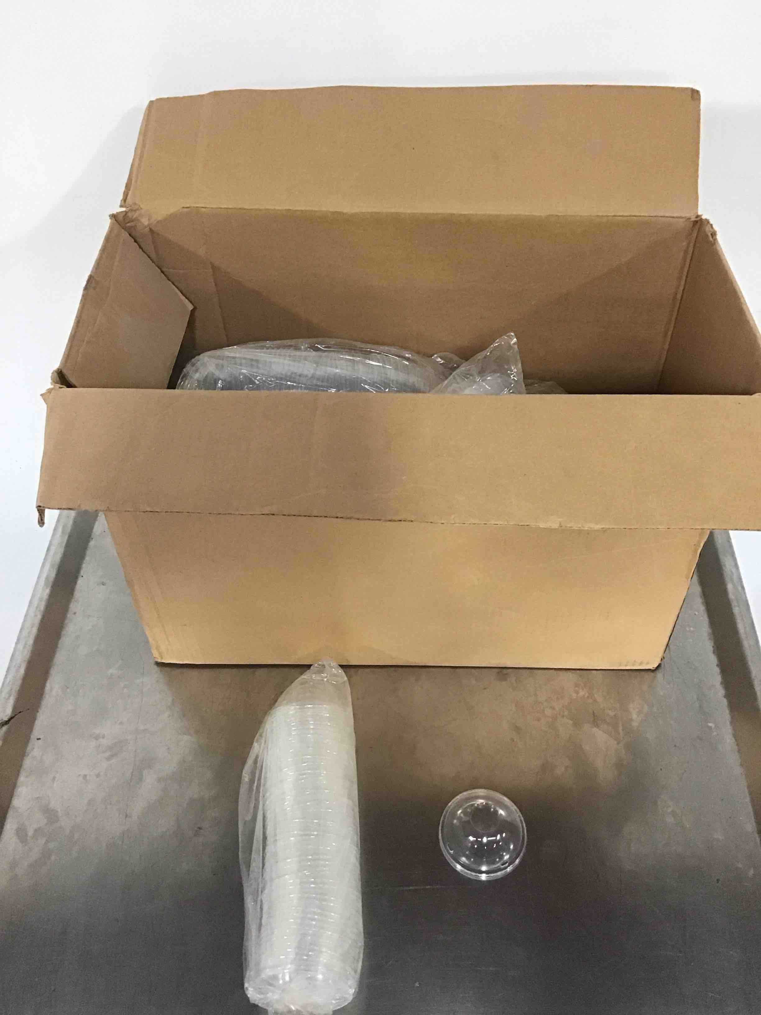 LOT OF SMALL SIZED ROUNDED LIDS FOR SLUSHY CUPS