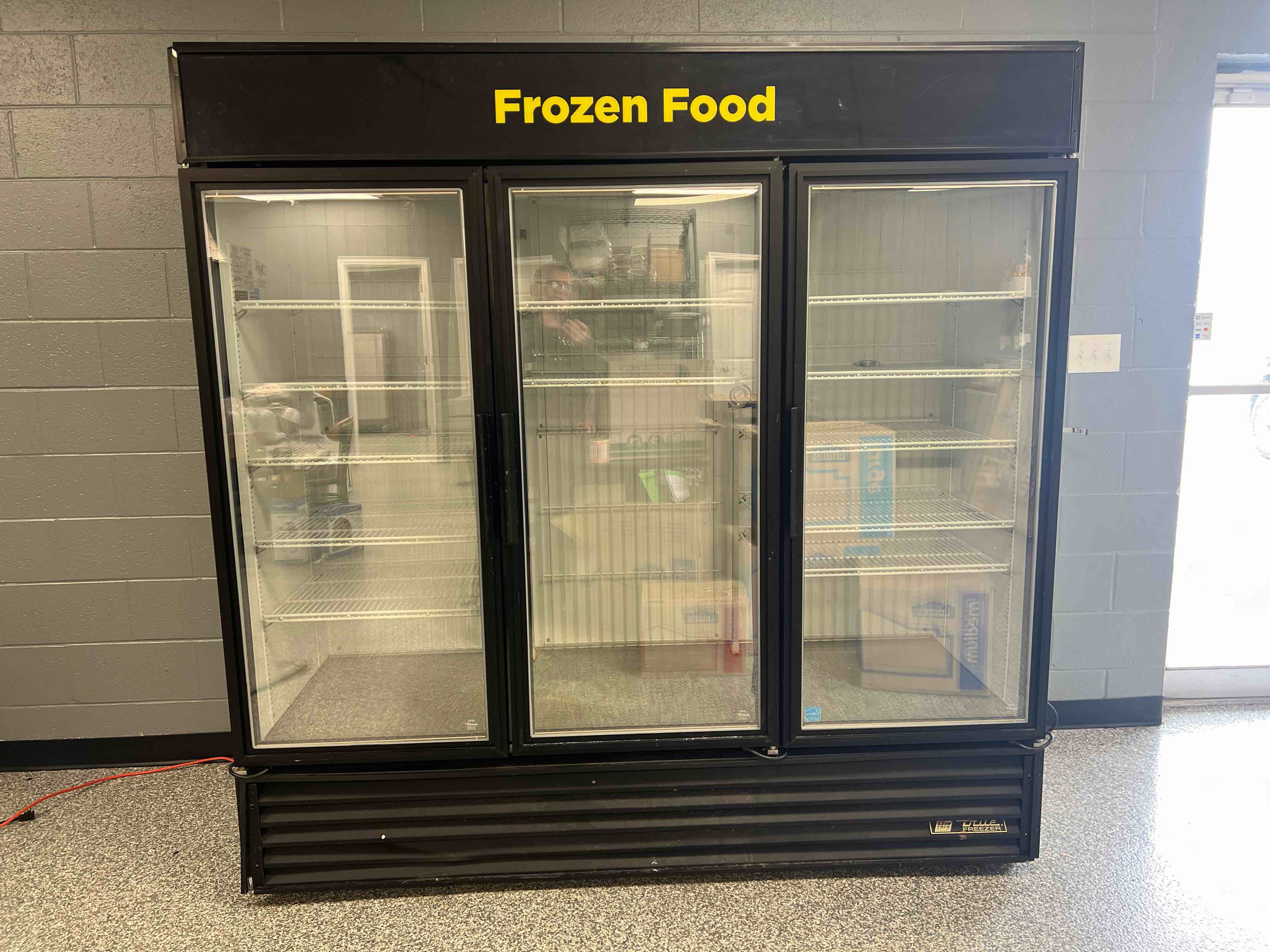 TRUE THREE GLASS DOOR REACH IN FREEZER