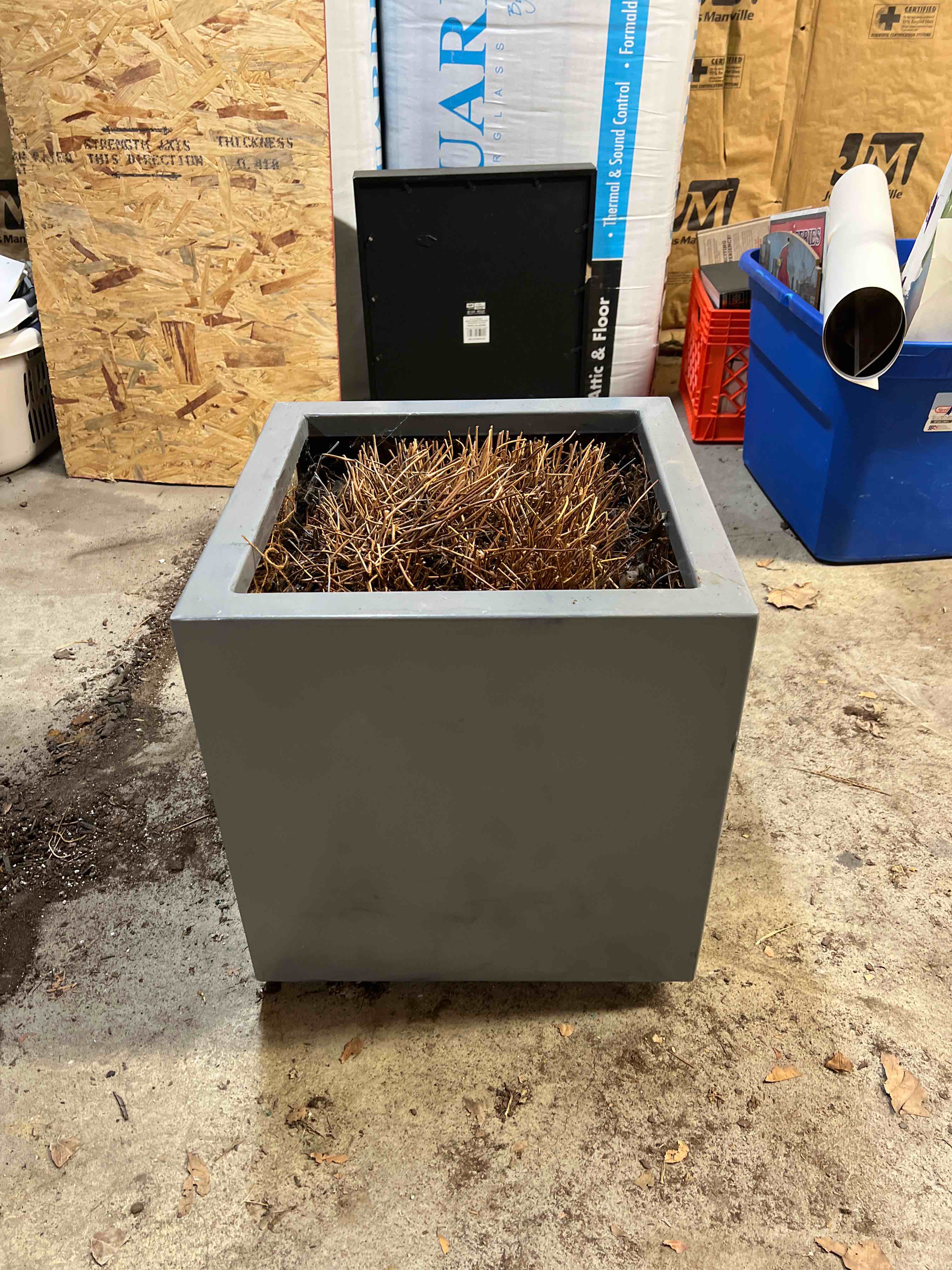 DECORATIVE OUTDOOR PLANTER BOX