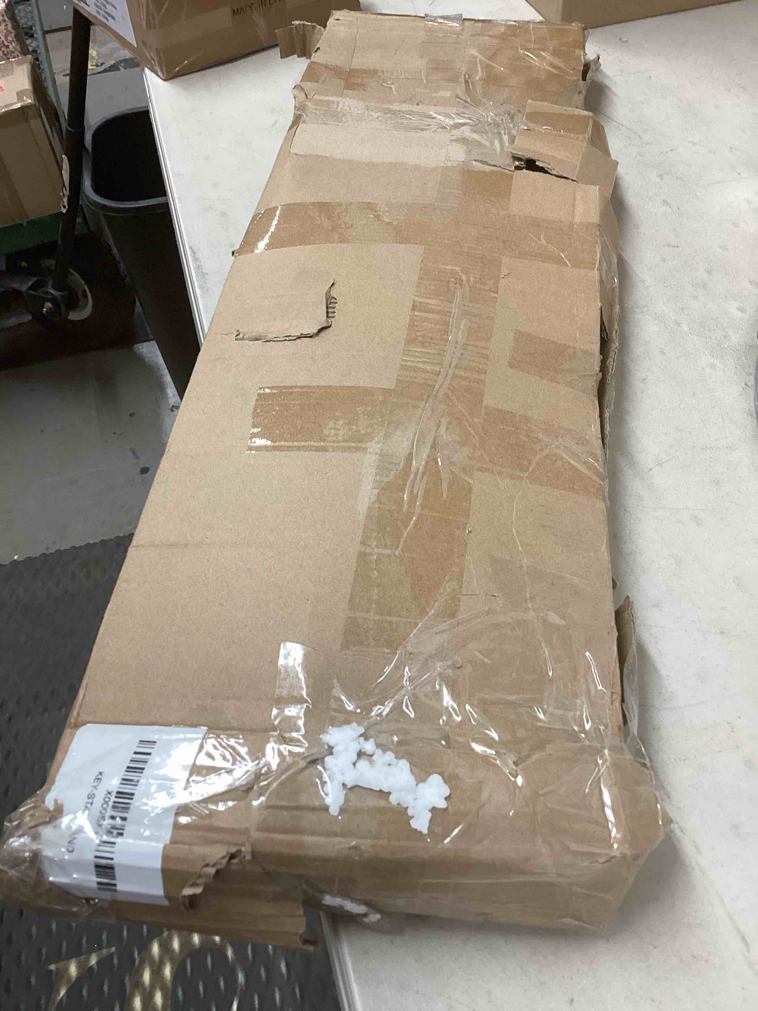https://s3.amazonaws.com/lotting-images-prod/bidfta/RED4832736_1690493754445.jpeg