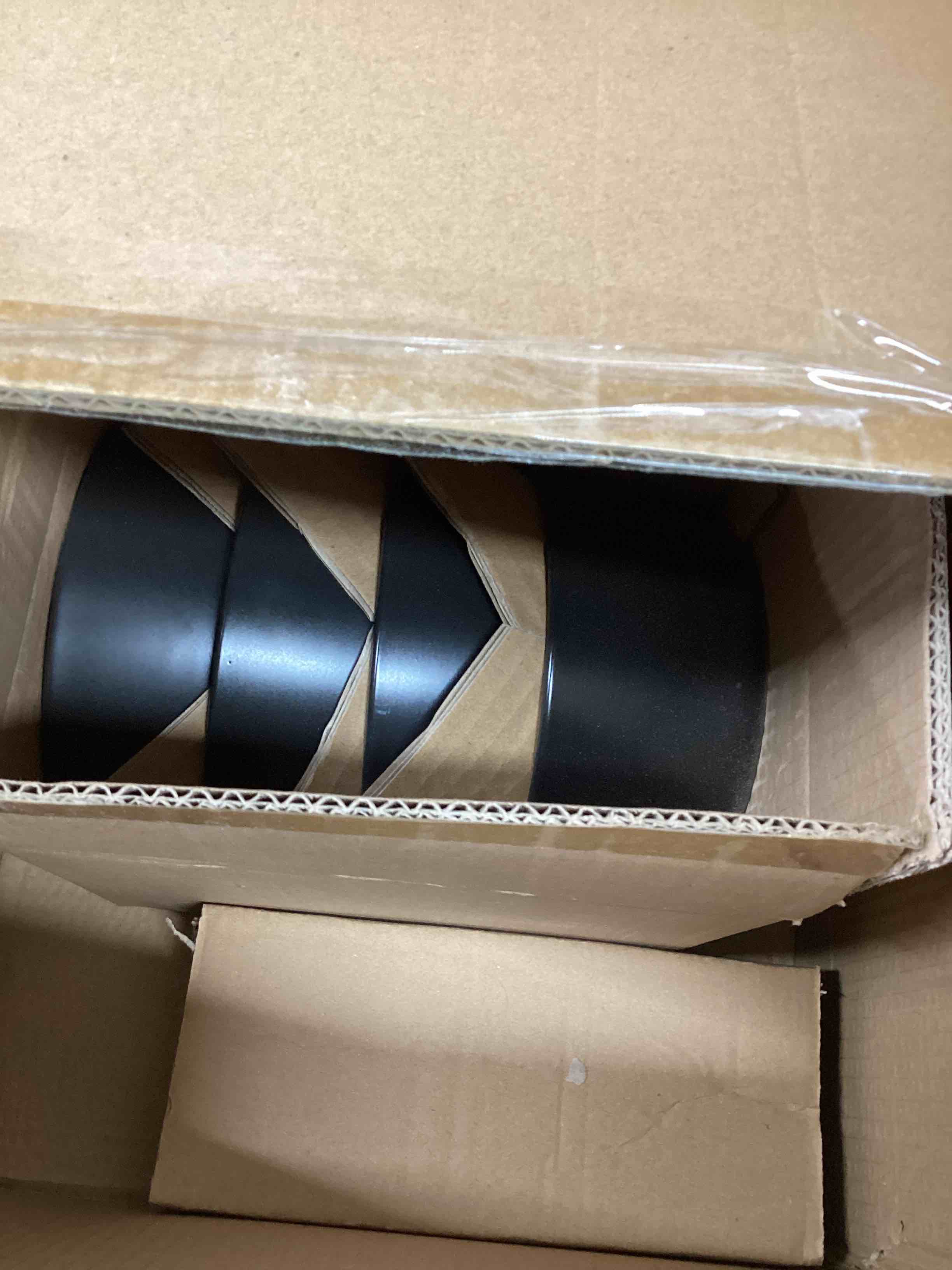 https://s3.amazonaws.com/lotting-images-prod/bidfta/RED4833104_1692311053114.jpeg