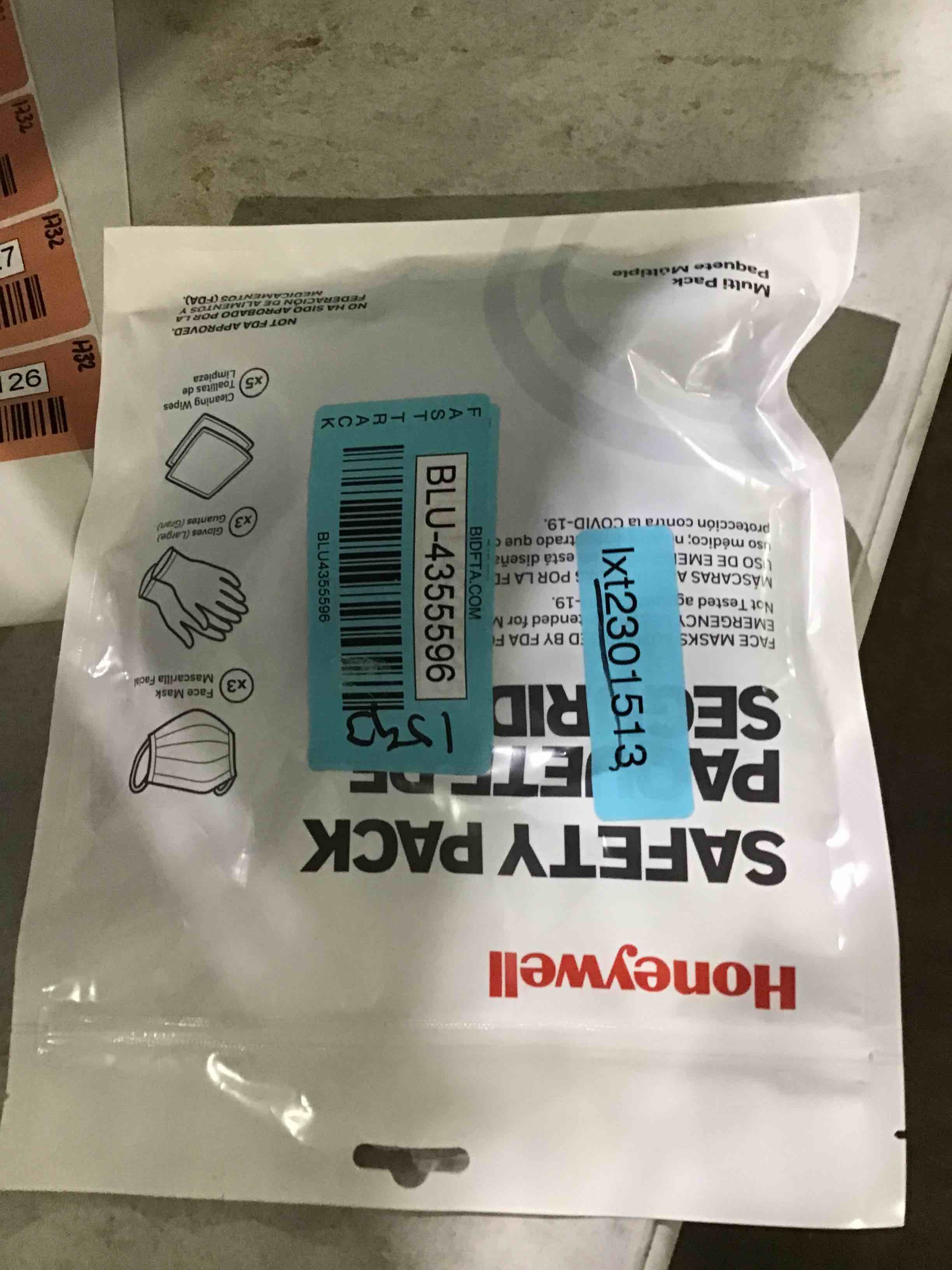 https://s3.amazonaws.com/lotting-images-prod/bidfta/RED4838126_1692382657825.jpeg