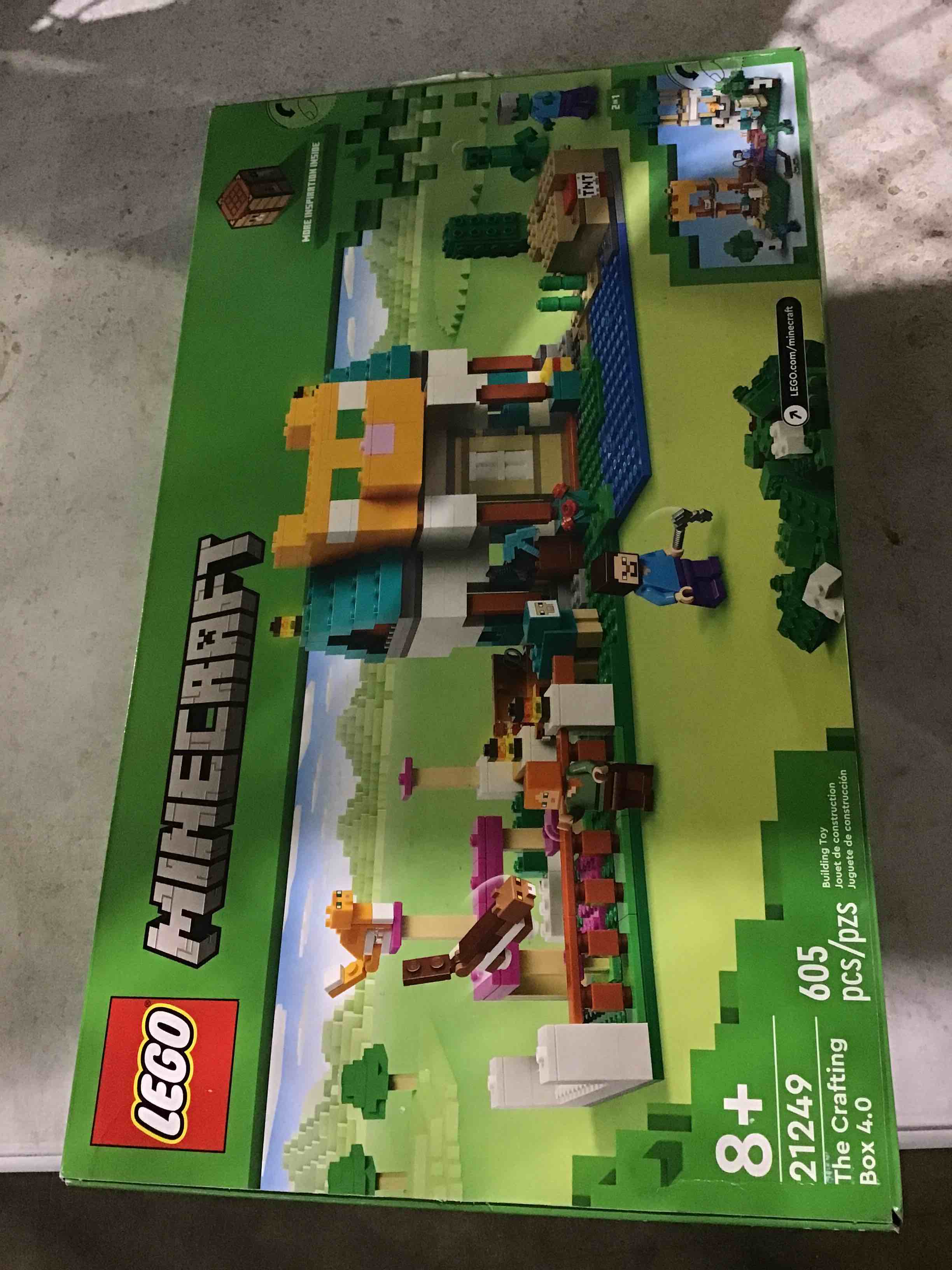 https://s3.amazonaws.com/lotting-images-prod/bidfta/RED4839328_1695746732718.jpeg