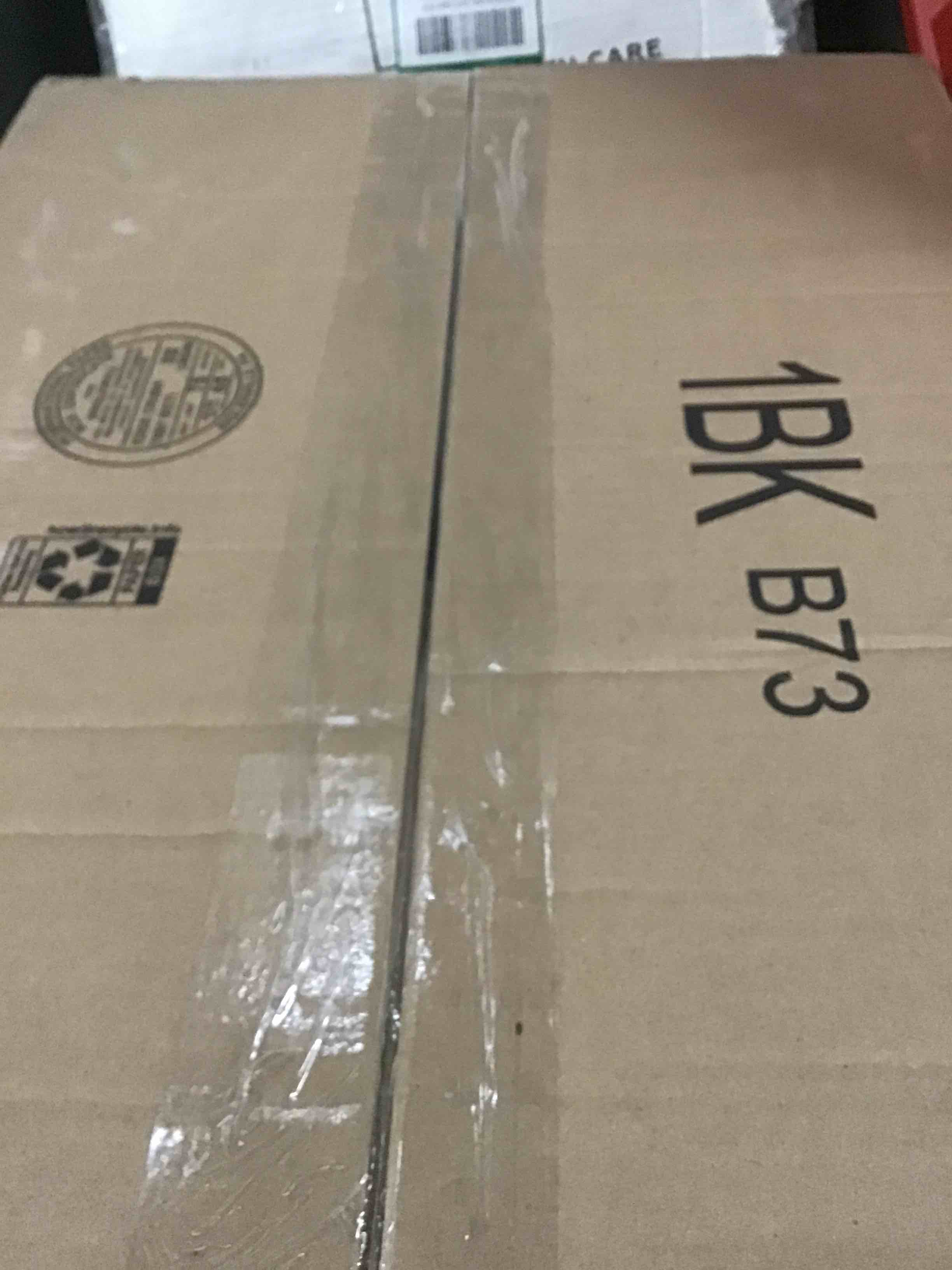https://s3.amazonaws.com/lotting-images-prod/bidfta/RED4840965_1687792712797.jpeg