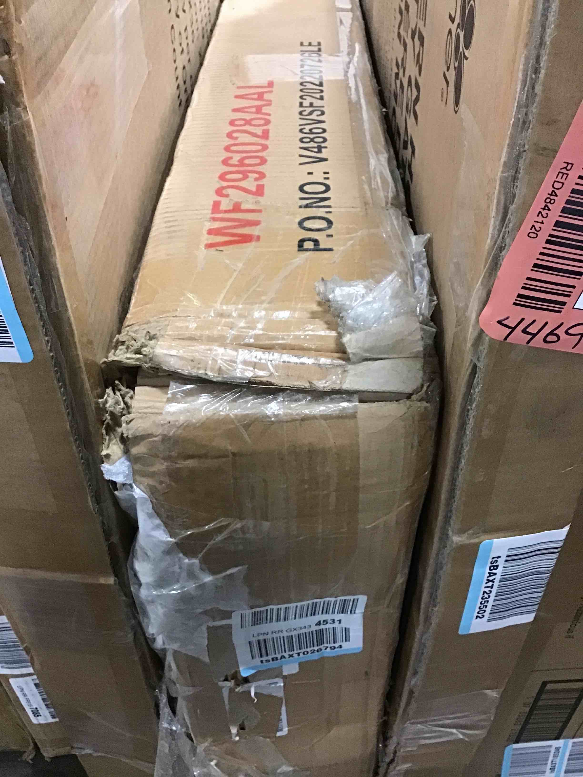 https://s3.amazonaws.com/lotting-images-prod/bidfta/RED4842121_1692884381251.jpeg