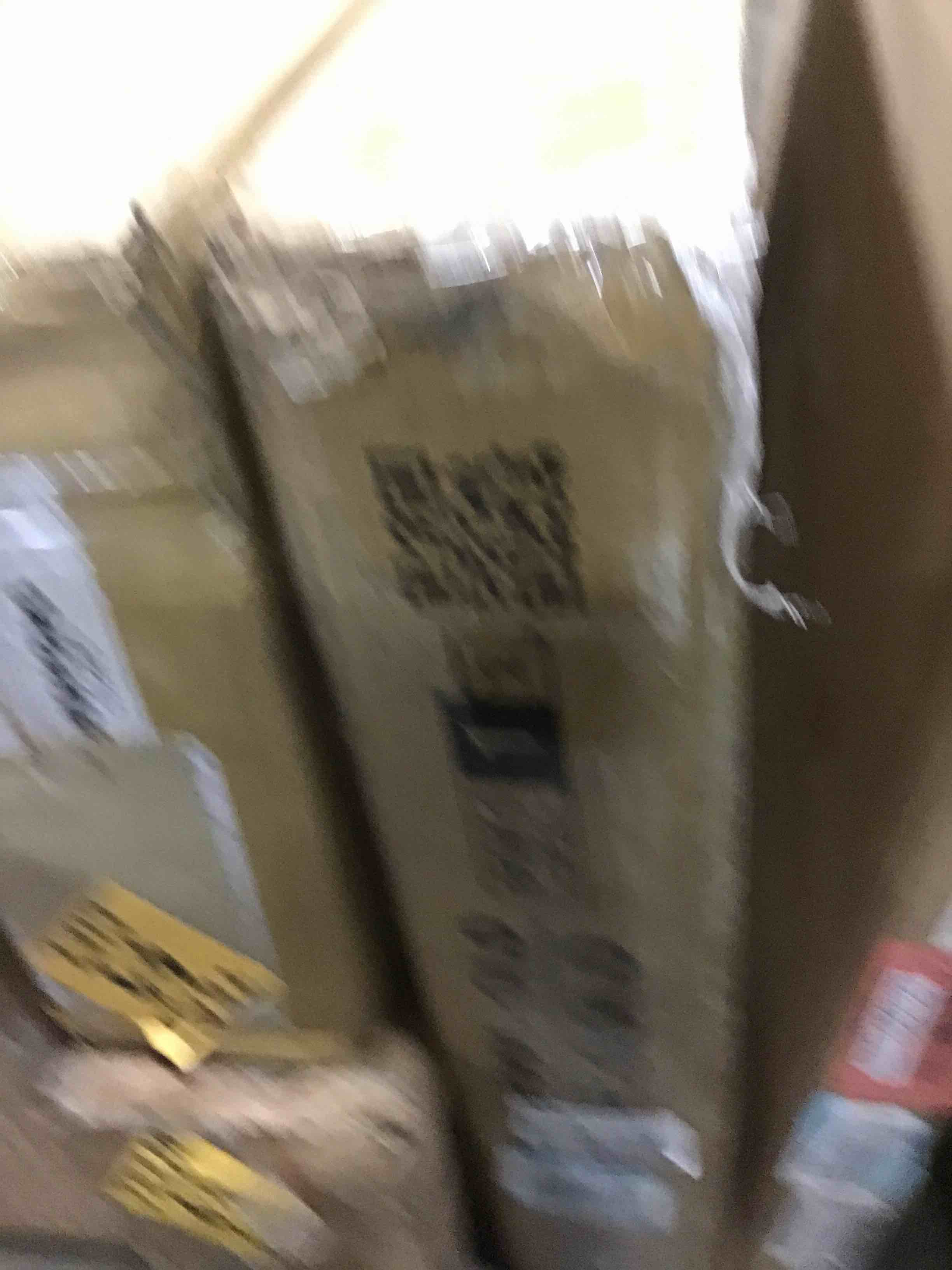 https://s3.amazonaws.com/lotting-images-prod/bidfta/RED4842124_1692884632061.jpeg