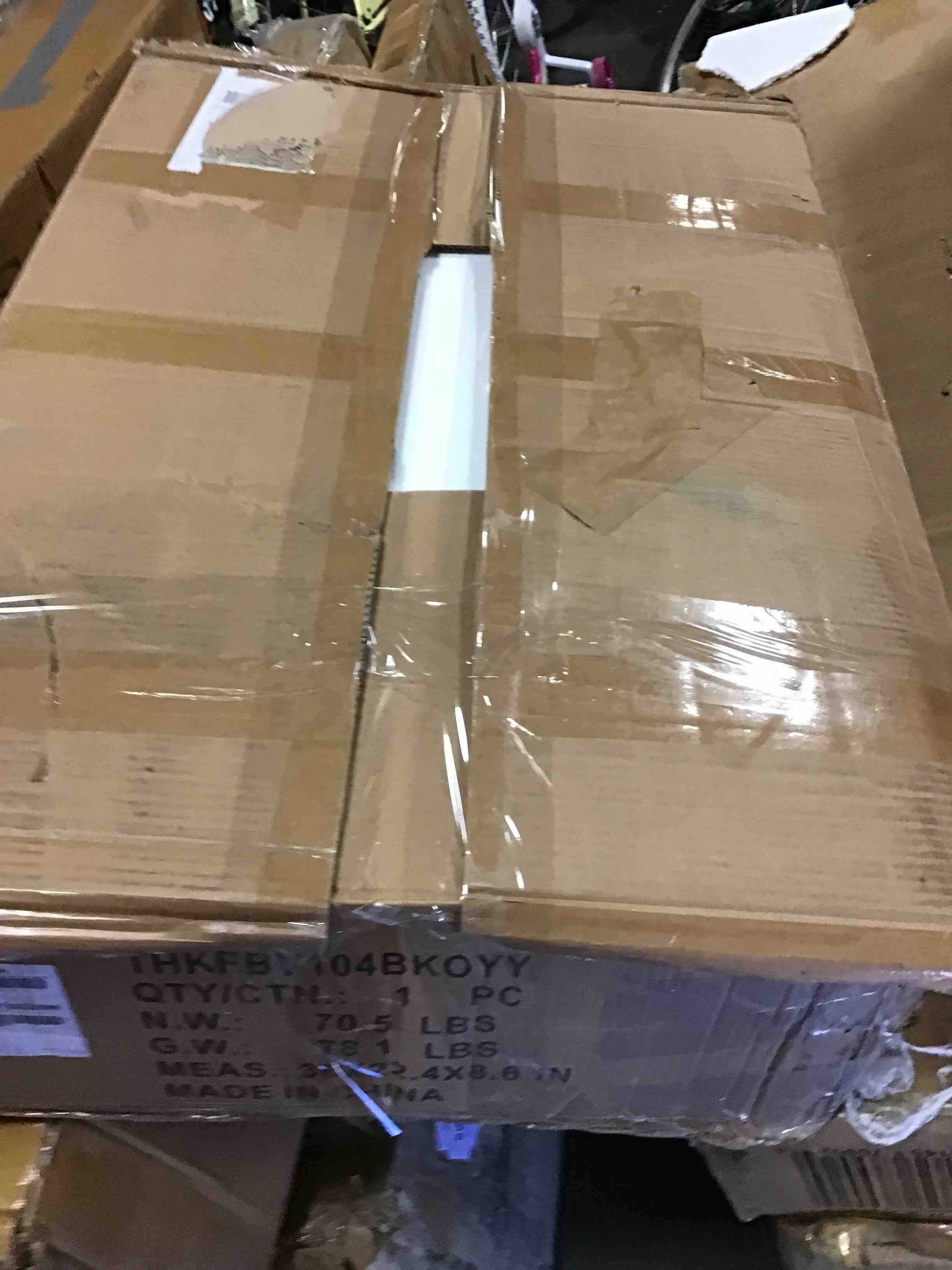 https://s3.amazonaws.com/lotting-images-prod/bidfta/RED4842436_1693331728244.jpeg