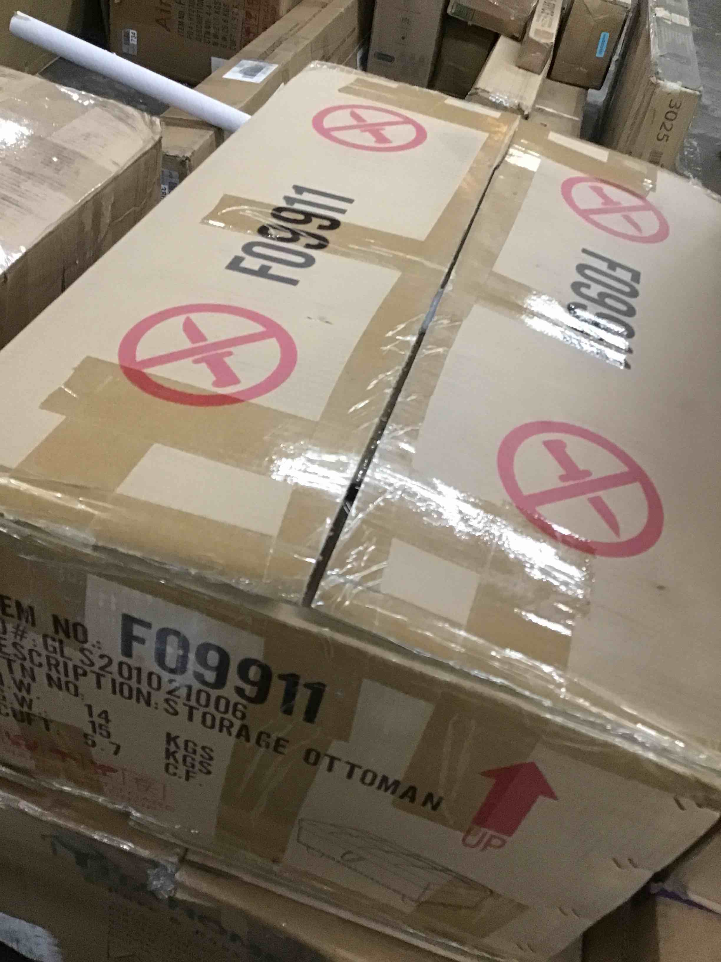 https://s3.amazonaws.com/lotting-images-prod/bidfta/RED4843553_1692723647098.jpeg