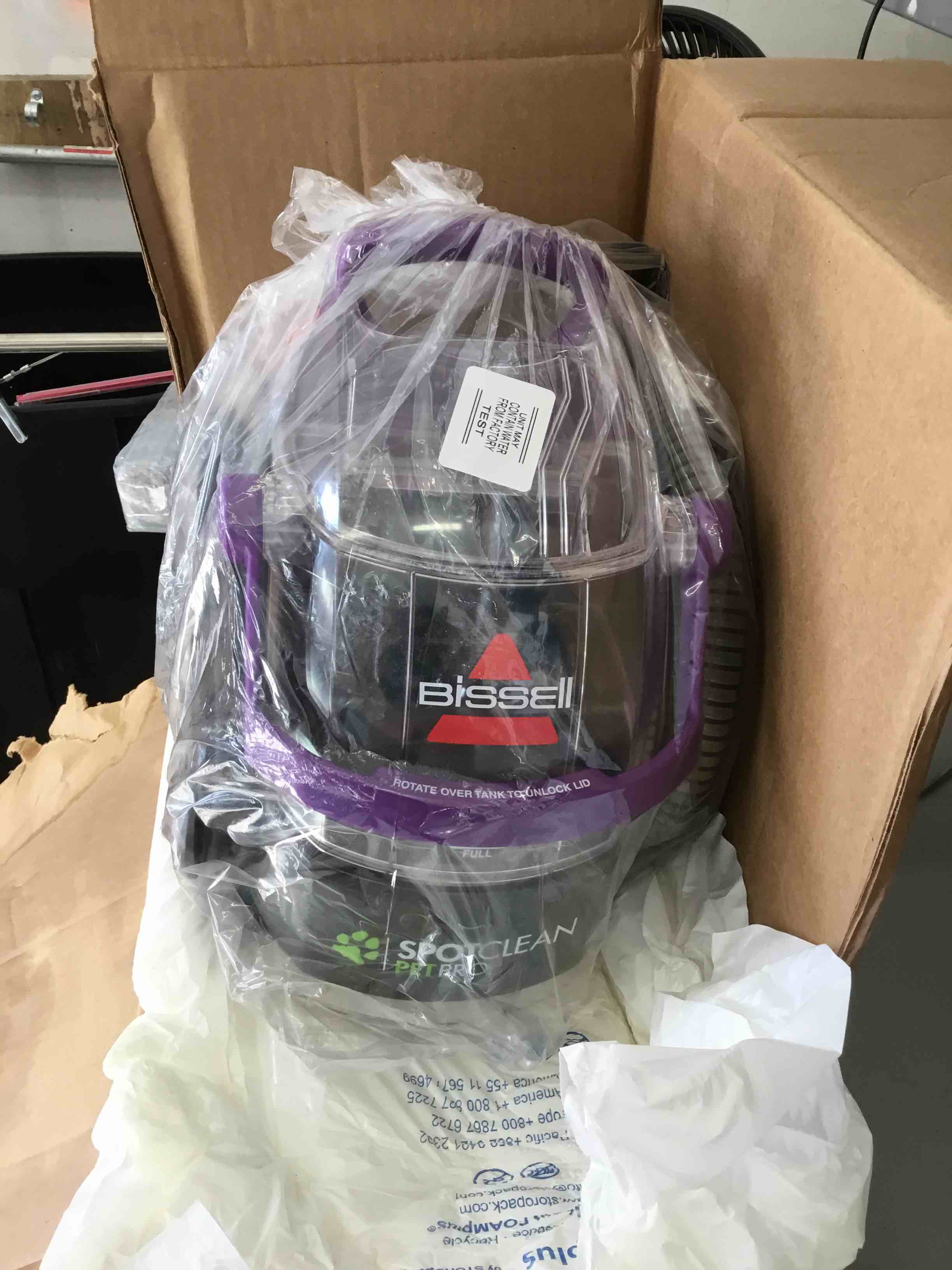 https://s3.amazonaws.com/lotting-images-prod/bidfta/RED4856217_1695154288032.jpeg