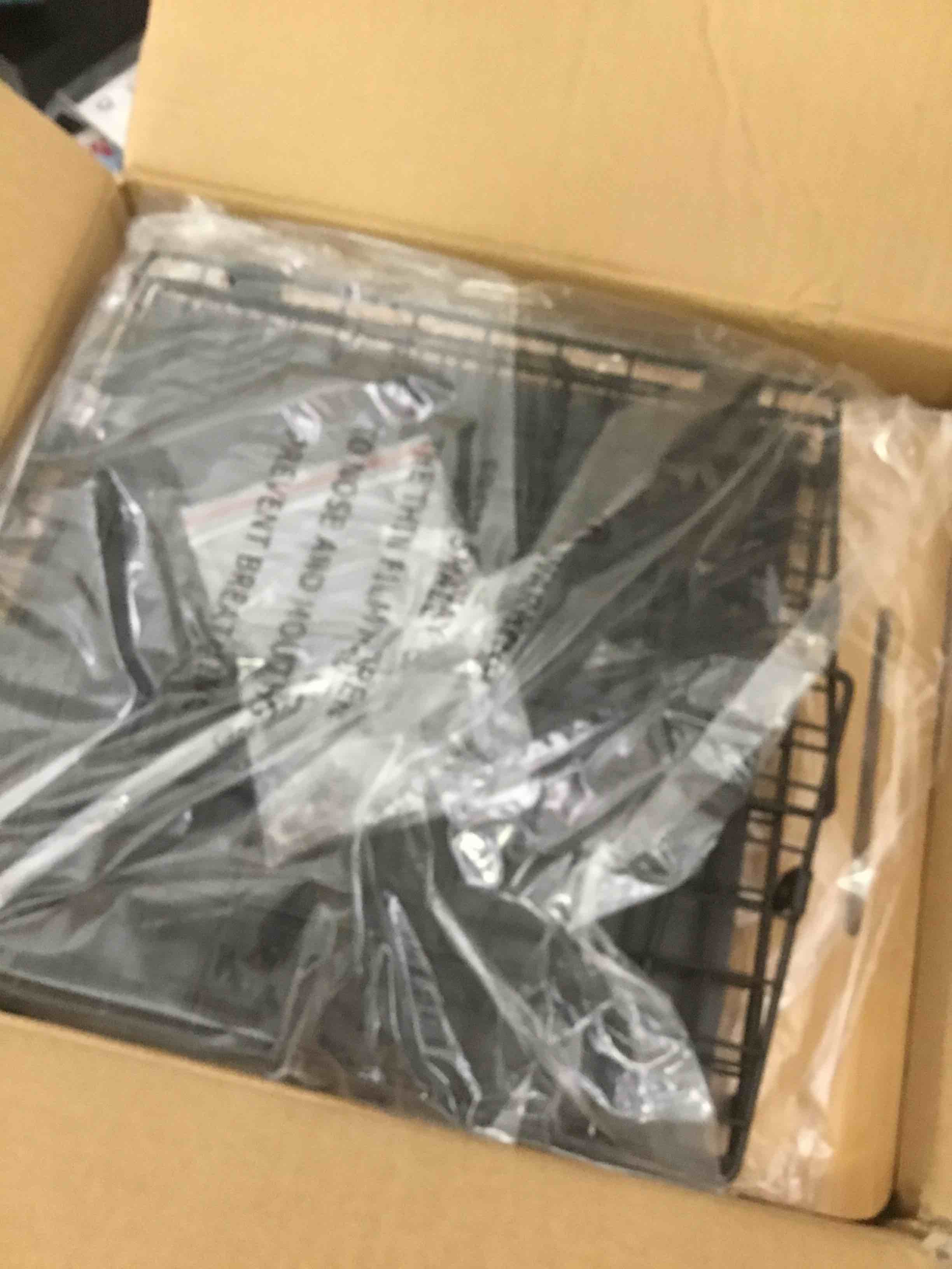 https://s3.amazonaws.com/lotting-images-prod/bidfta/RED4857954_1699304229851.jpeg