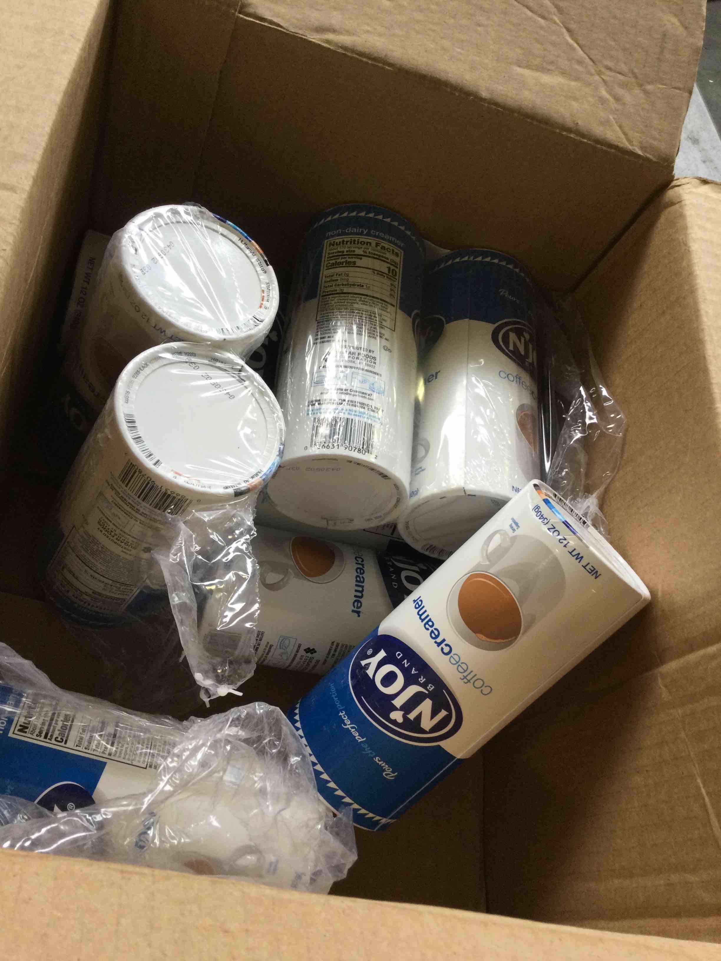 https://s3.amazonaws.com/lotting-images-prod/bidfta/RED4859005_1694031048241.jpeg