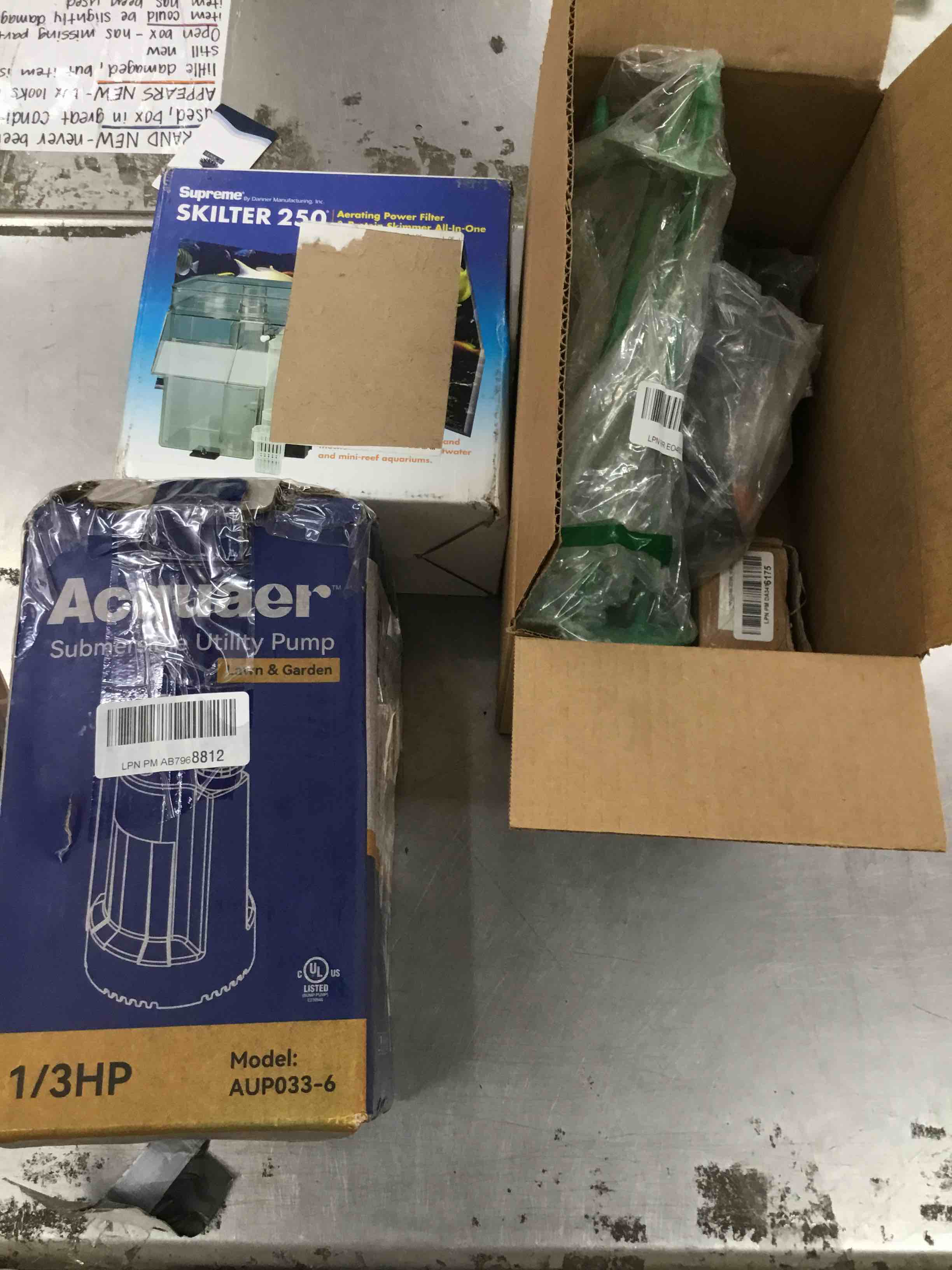 https://s3.amazonaws.com/lotting-images-prod/bidfta/RED4862197_1696362443169.jpeg