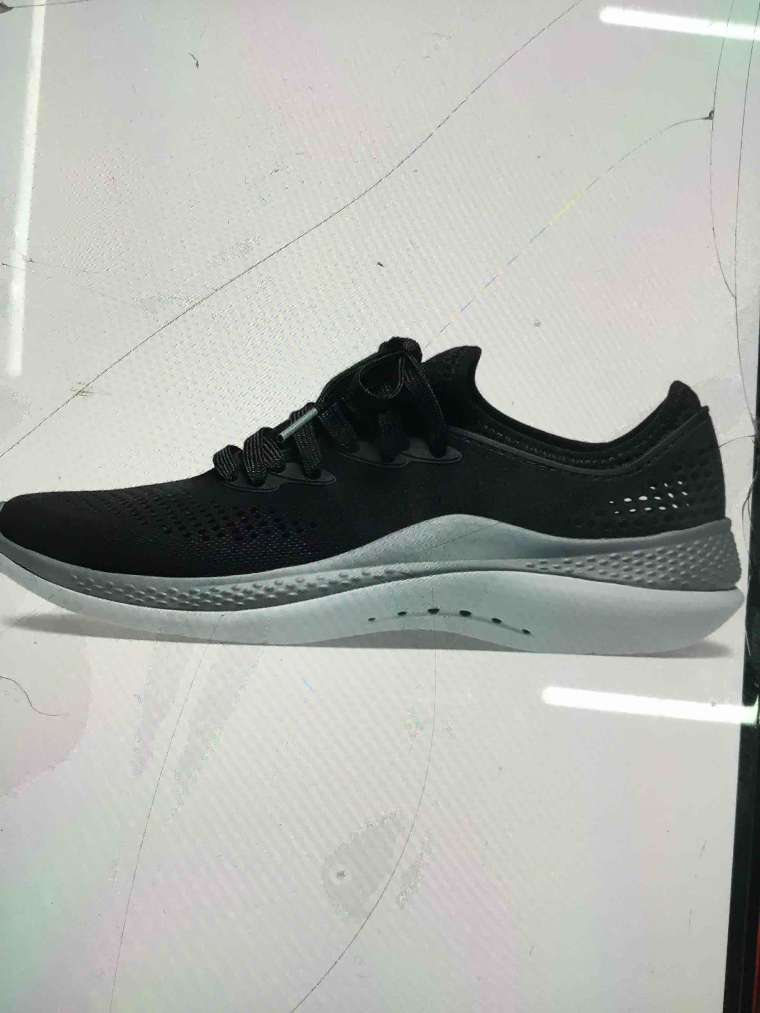 Woman’s Crocks 360 Pacer