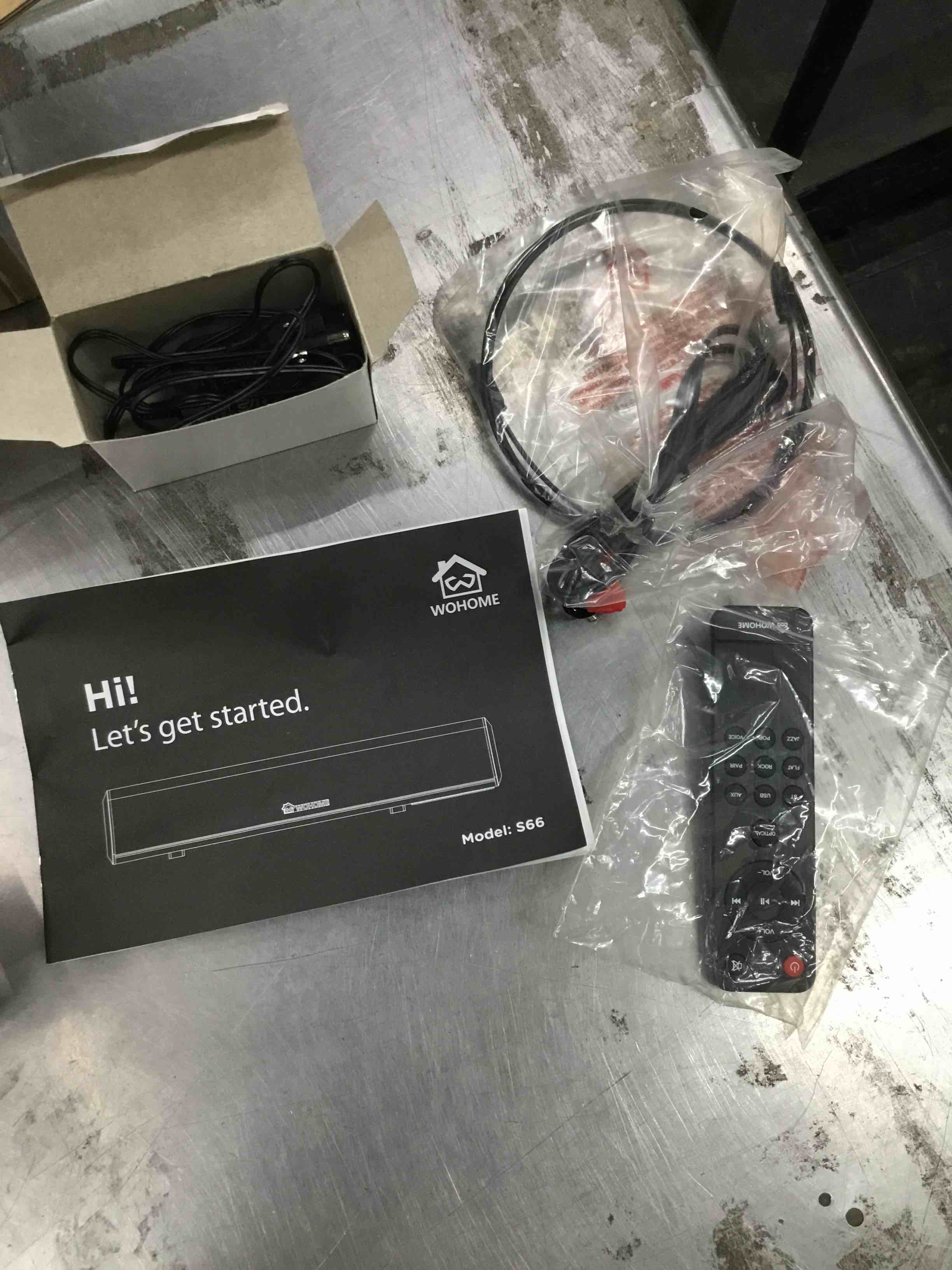 https://s3.amazonaws.com/lotting-images-prod/bidfta/RED4862224_1696431679252.jpeg
