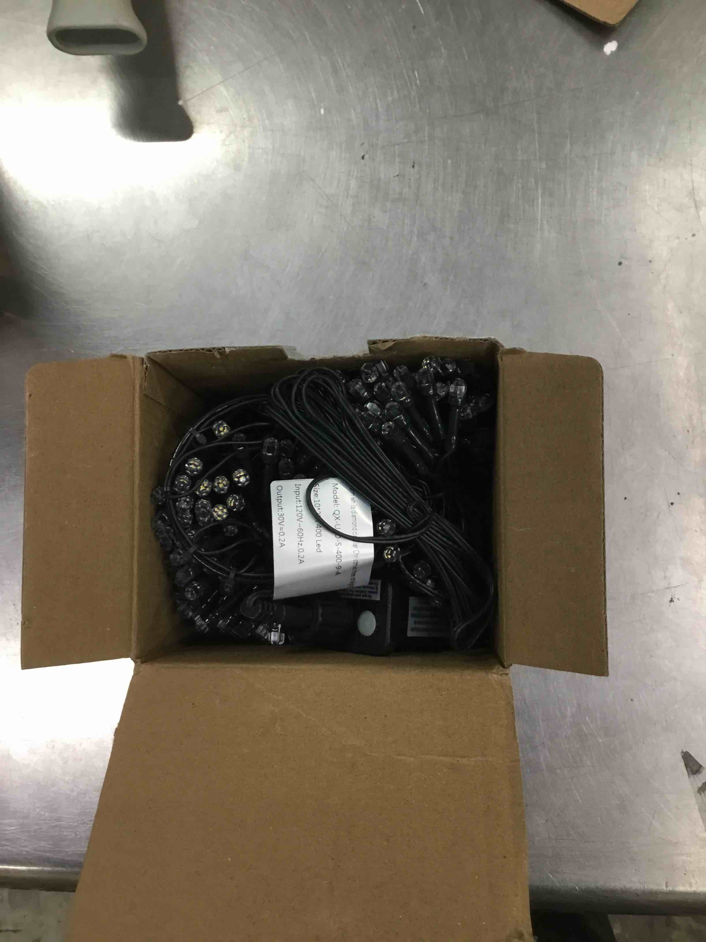 https://s3.amazonaws.com/lotting-images-prod/bidfta/RED4862694_1698437133286.jpeg