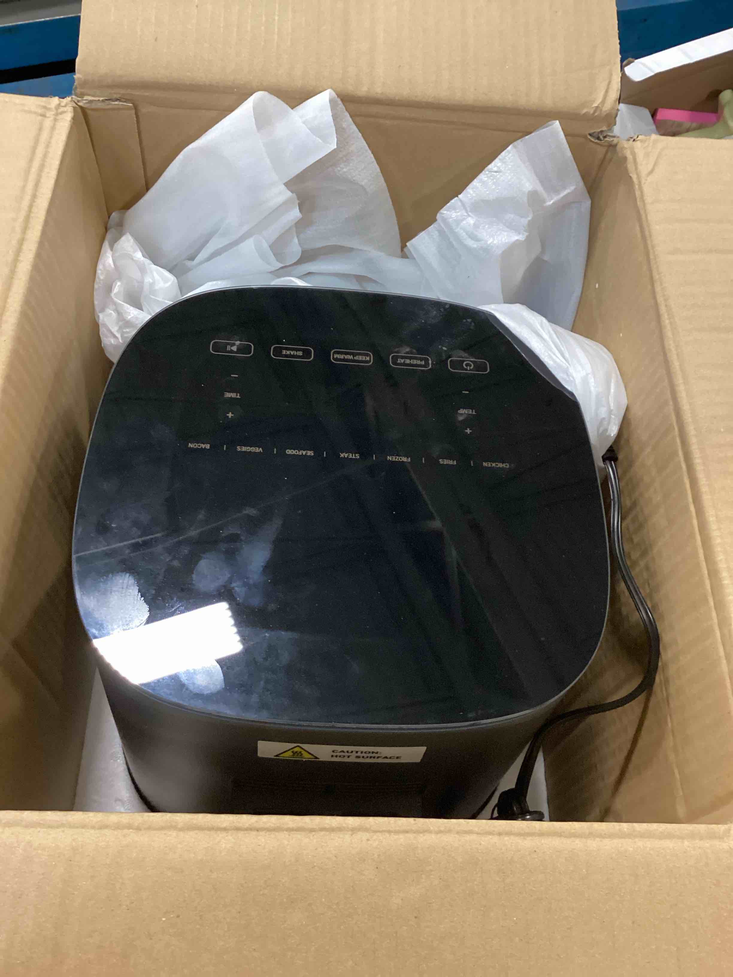 https://s3.amazonaws.com/lotting-images-prod/bidfta/RED4864032_1721106292871.jpeg