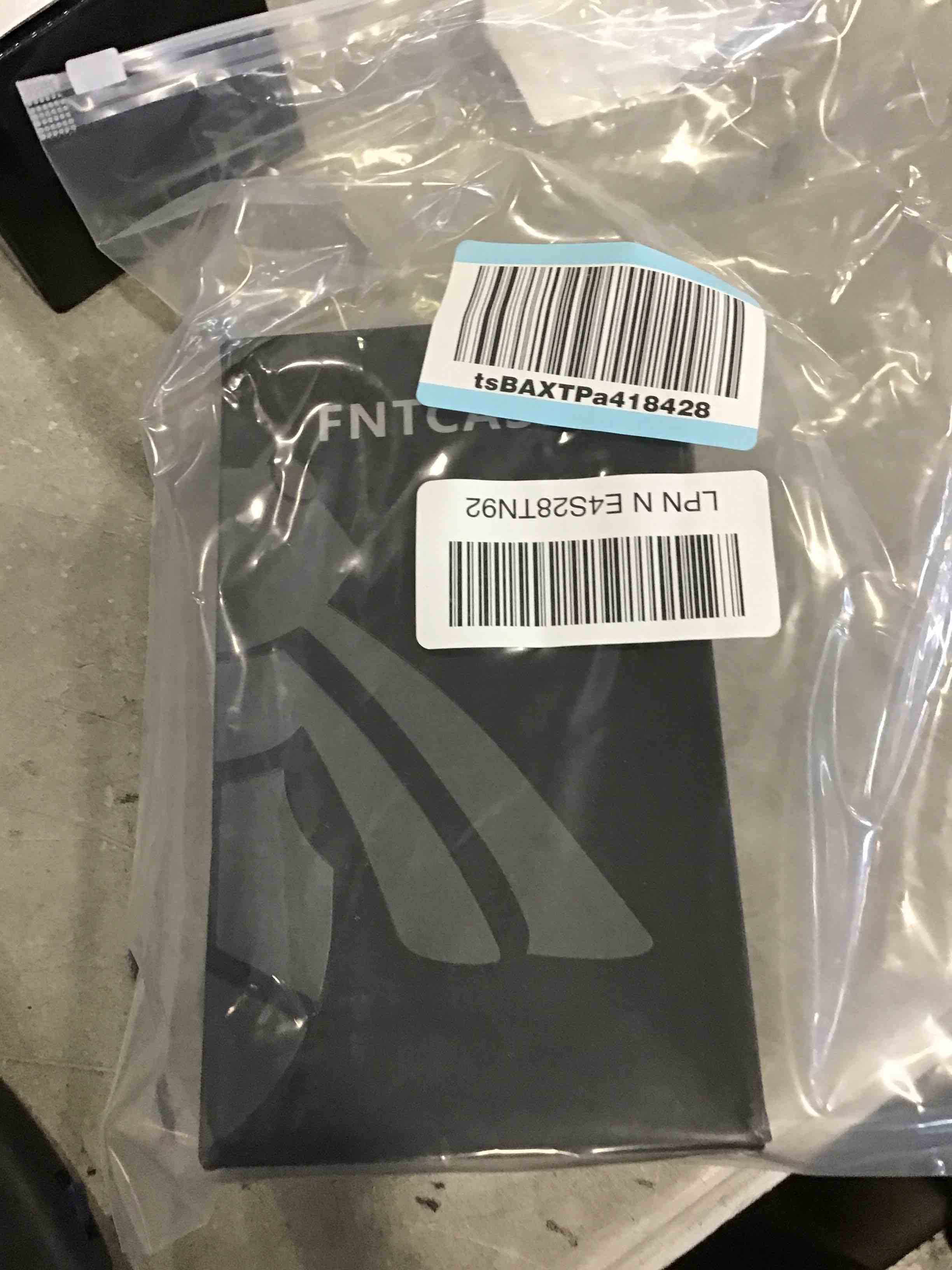 https://s3.amazonaws.com/lotting-images-prod/bidfta/RED4865366_1722006923188.jpeg