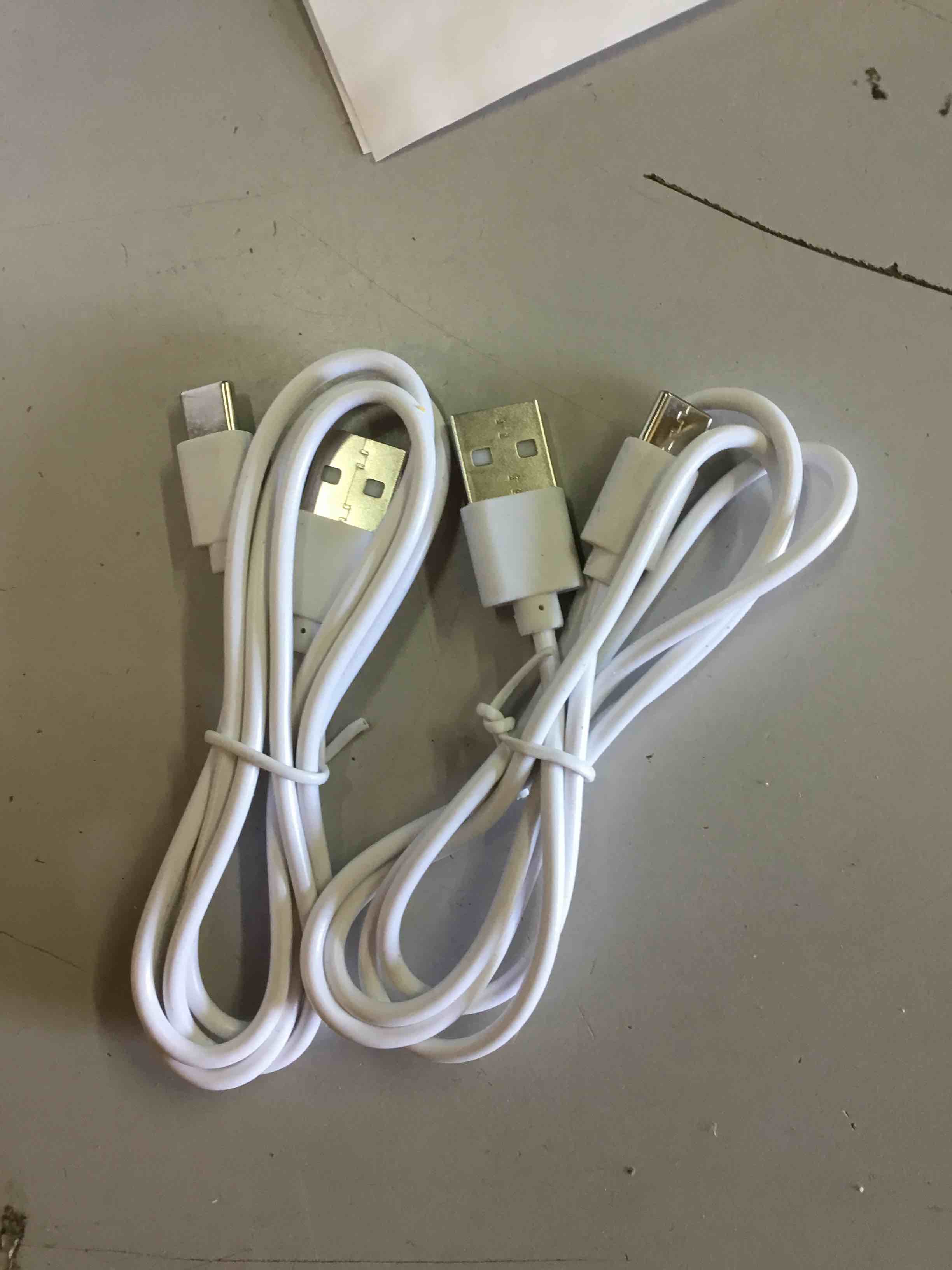 https://s3.amazonaws.com/lotting-images-prod/bidfta/RED4866826_1710868482444.jpeg
